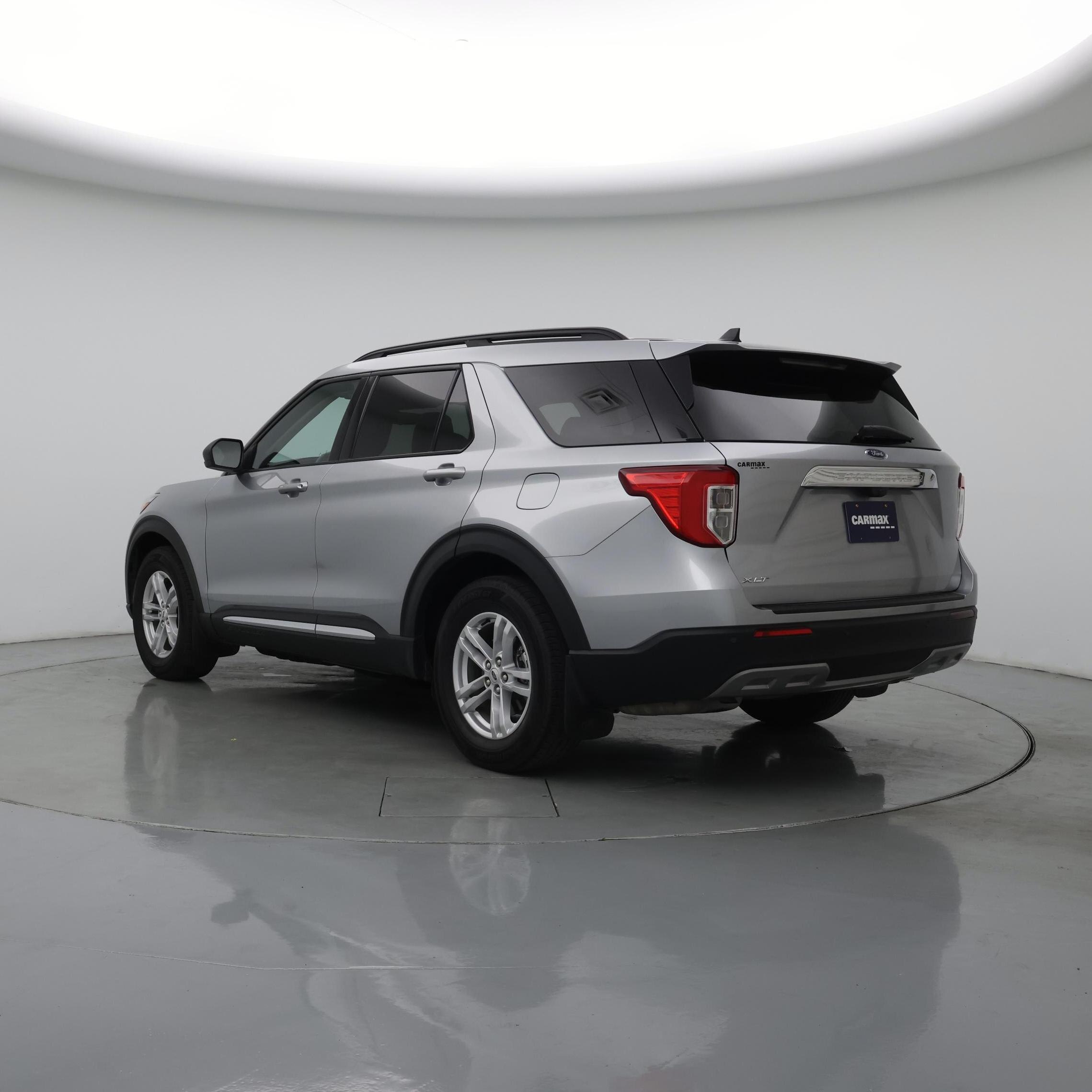 Thumbnail: 2022 Ford Explorer - 2