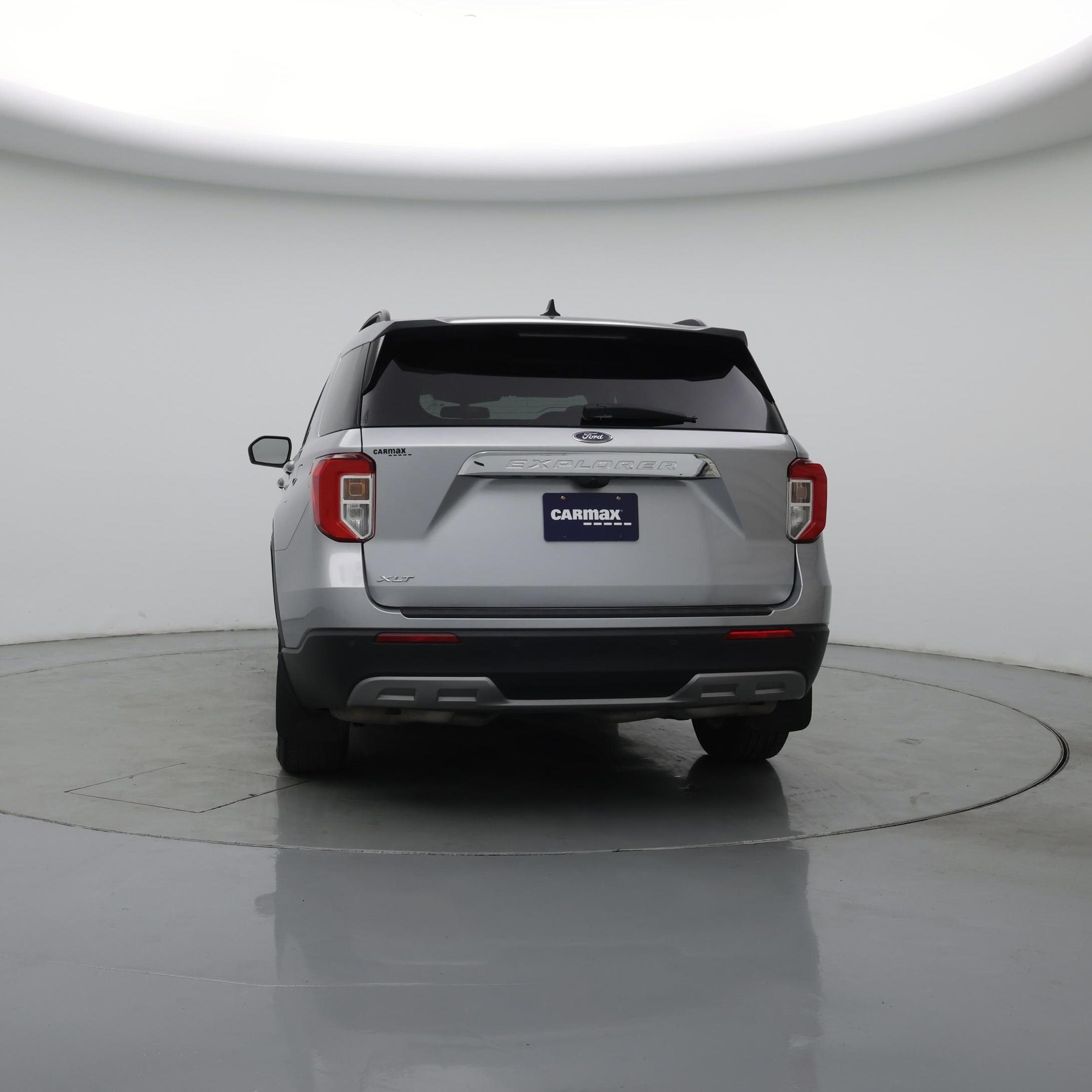 Thumbnail: 2022 Ford Explorer - 6