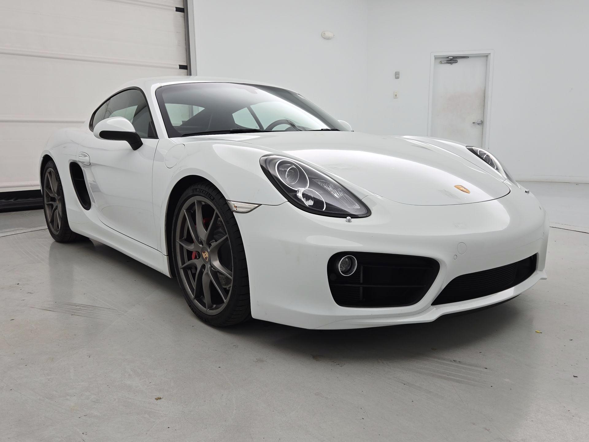 Thumbnail: 2015 Porsche Cayman - 1