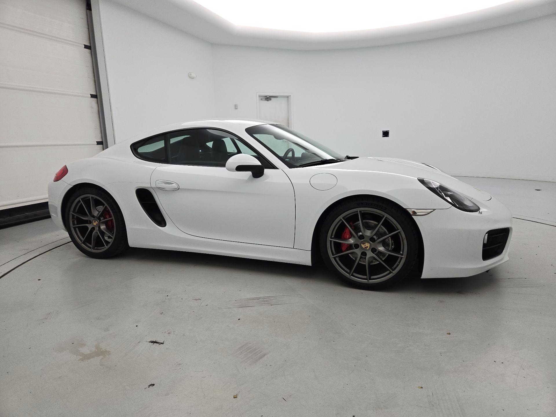 Thumbnail: 2015 Porsche Cayman - 4