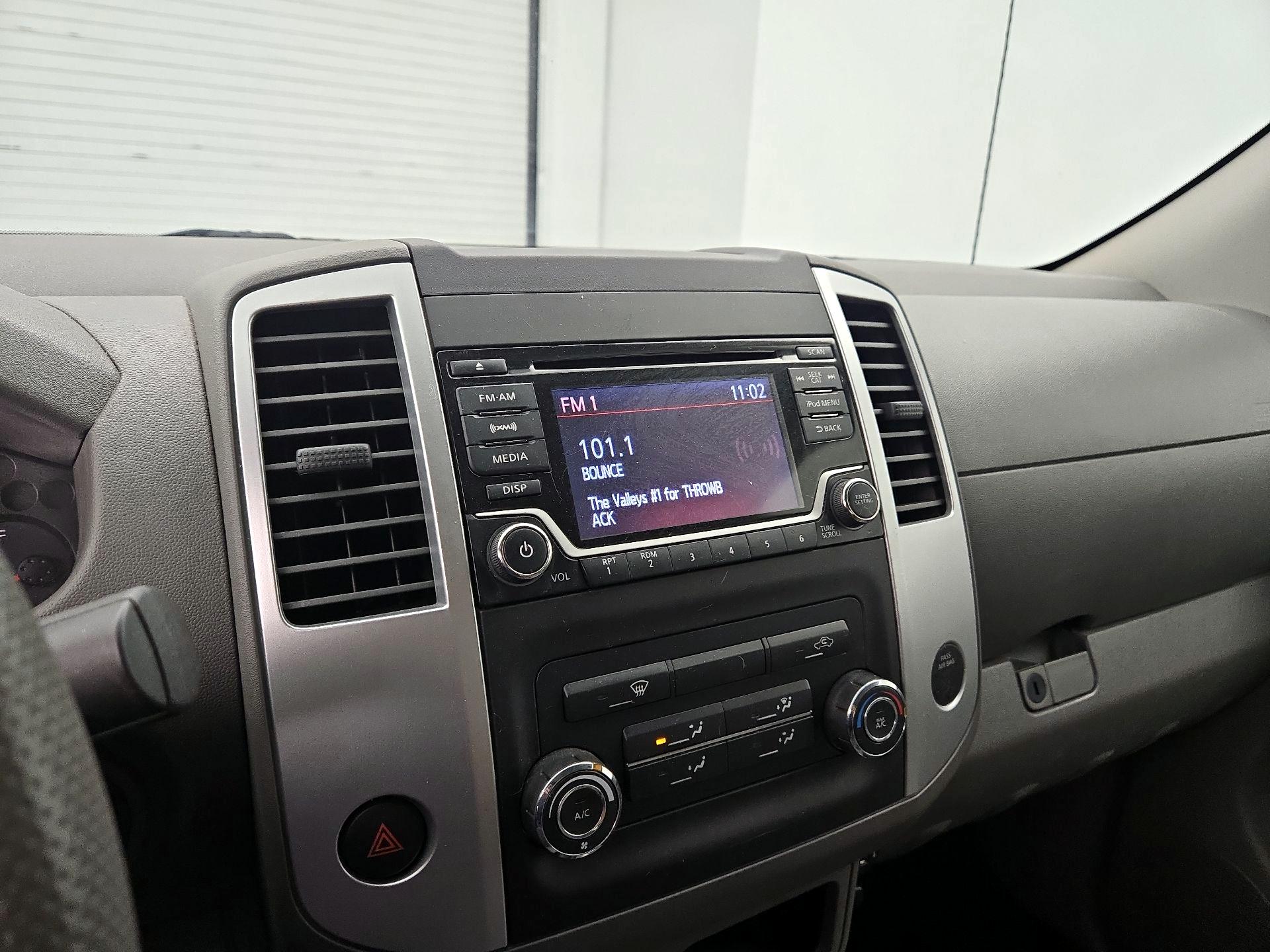 Thumbnail: 2018 Nissan Frontier - 15