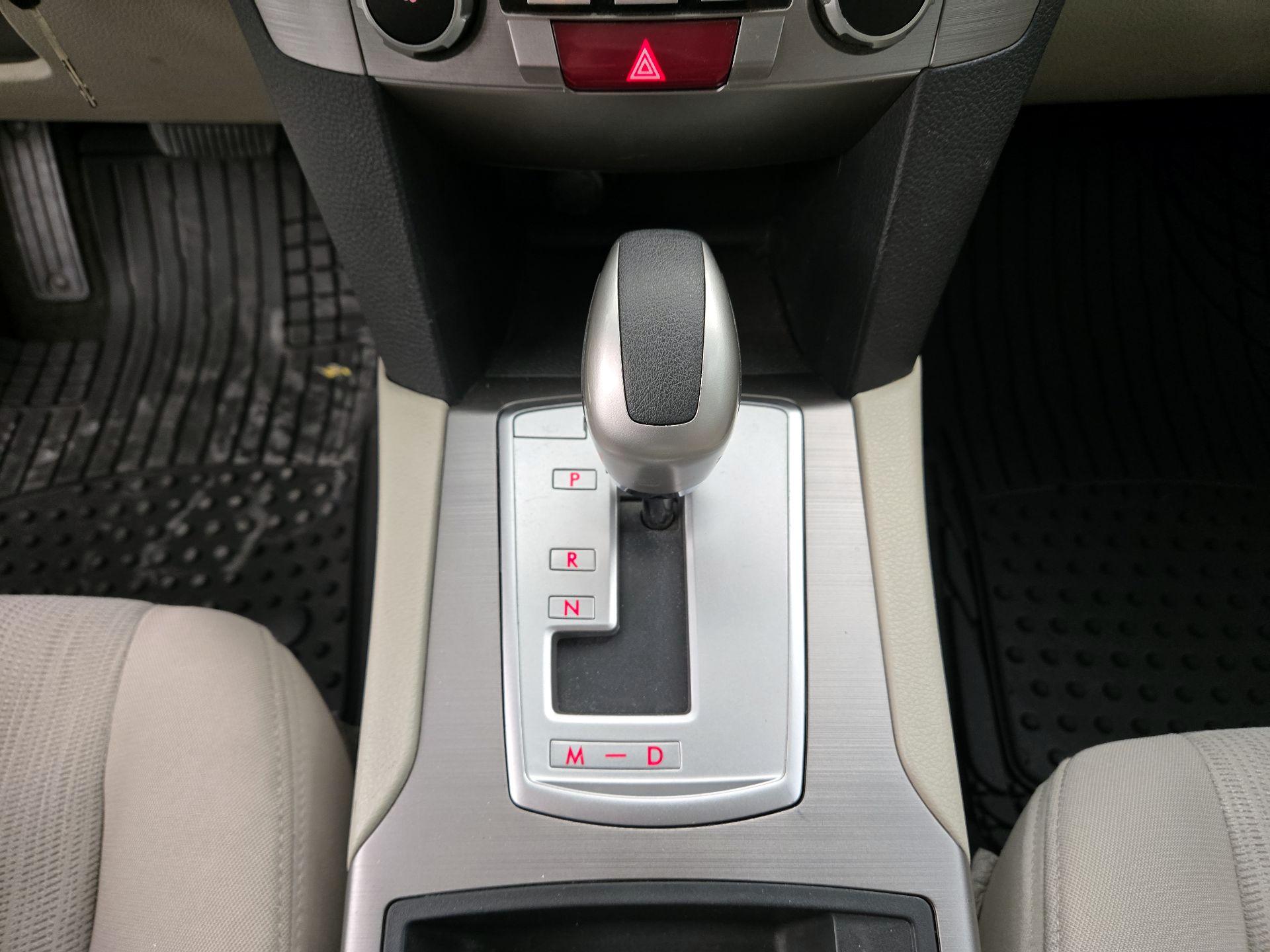Thumbnail: 2014 Subaru Outback - 16
