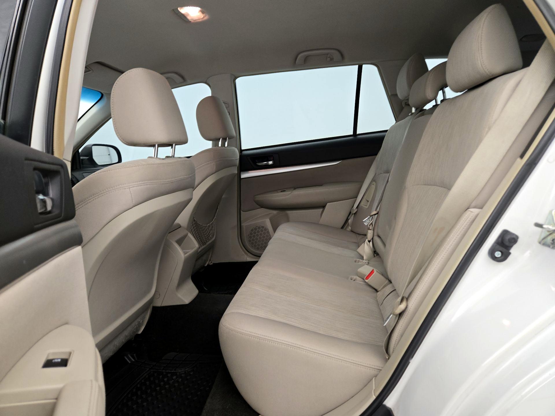 Thumbnail: 2014 Subaru Outback - 18