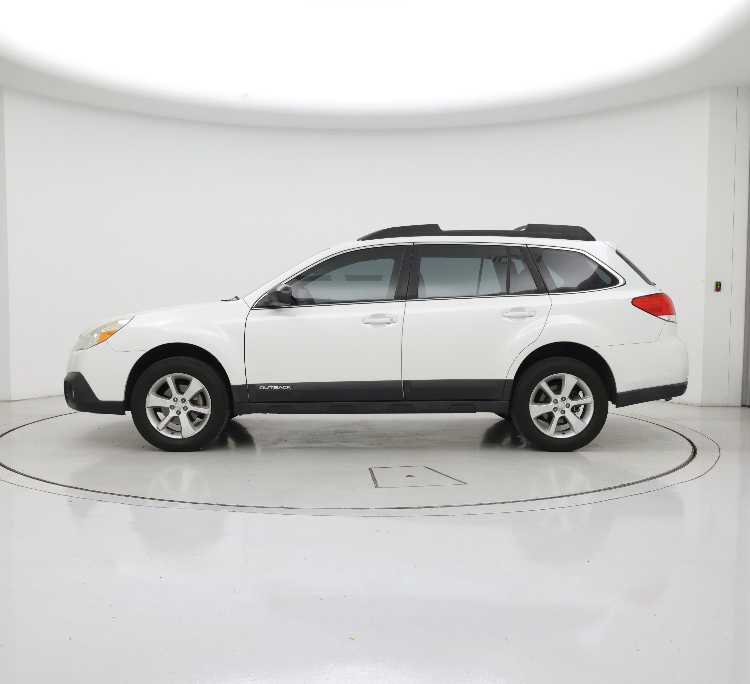 Thumbnail: 2014 Subaru Outback - 6