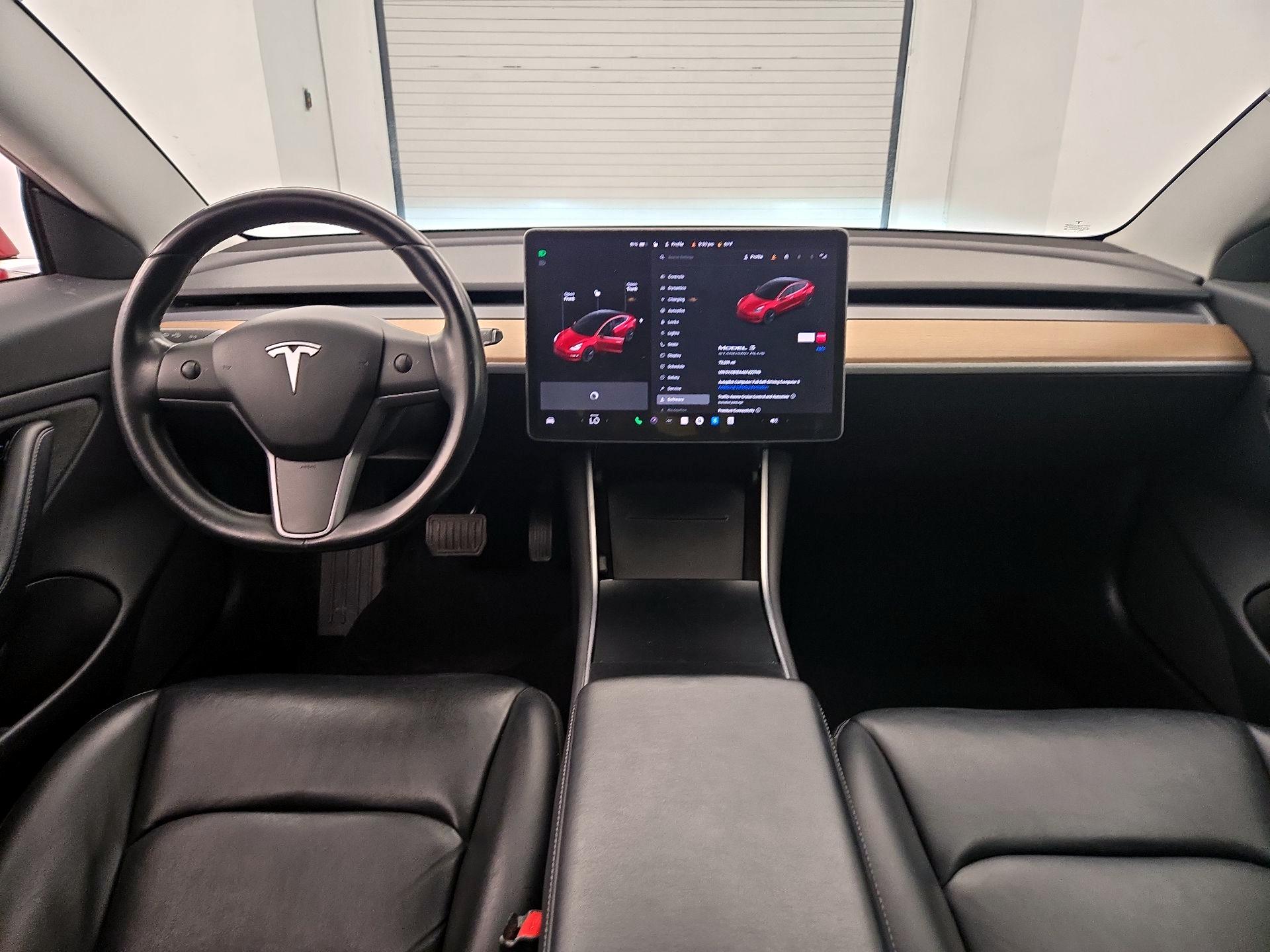Thumbnail: 2019 Tesla Model 3 - 9