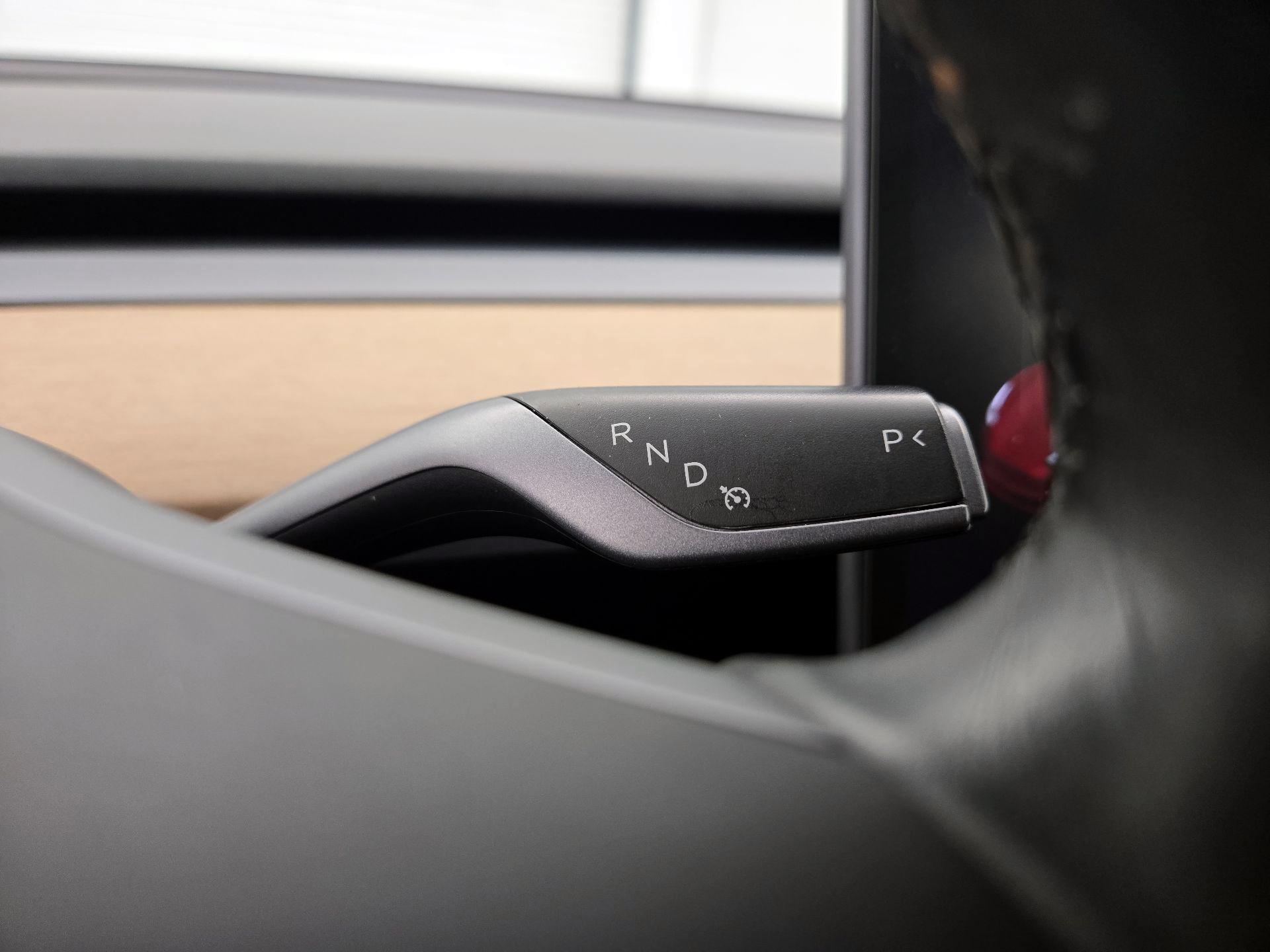 Thumbnail: 2019 Tesla Model 3 - 17