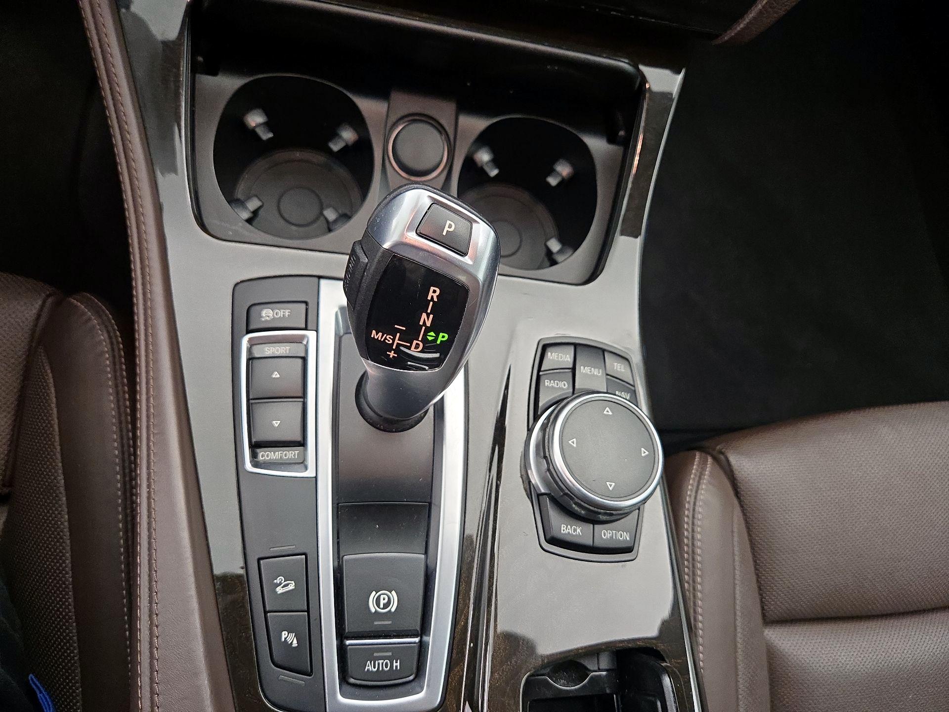 Thumbnail: 2015 BMW 5 Series - 18