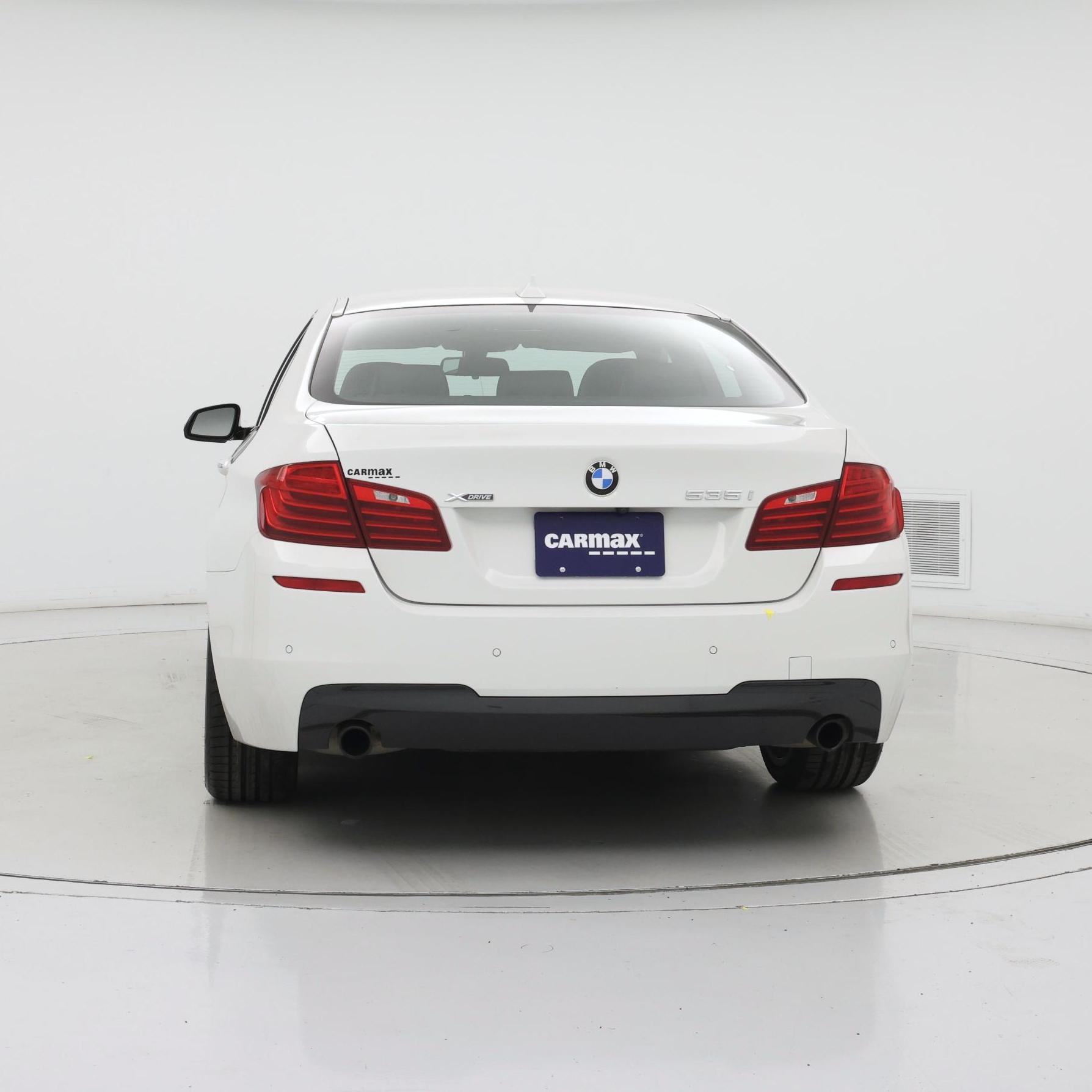 Thumbnail: 2015 BMW 5 Series - 6