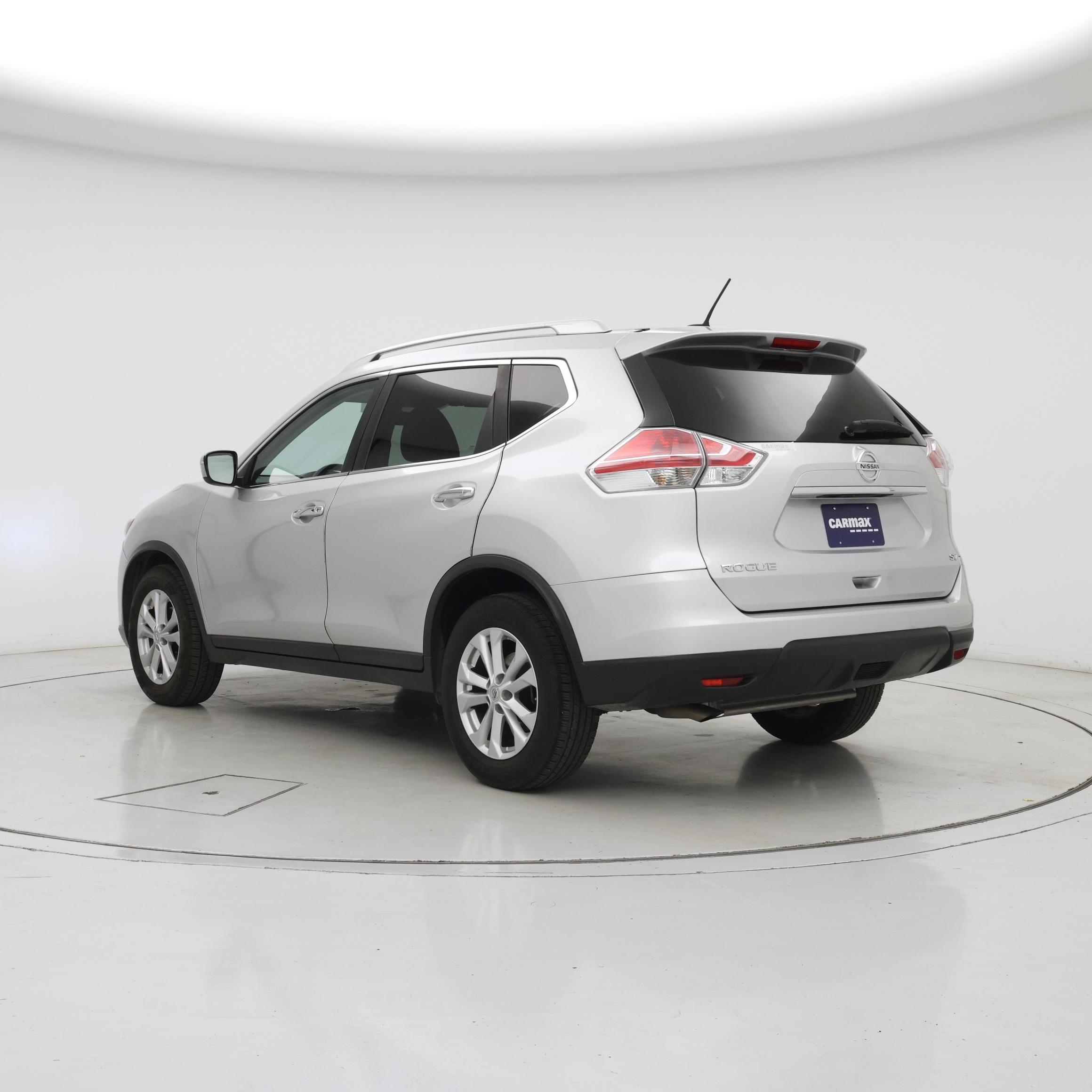 Thumbnail: 2016 Nissan Rogue - 2