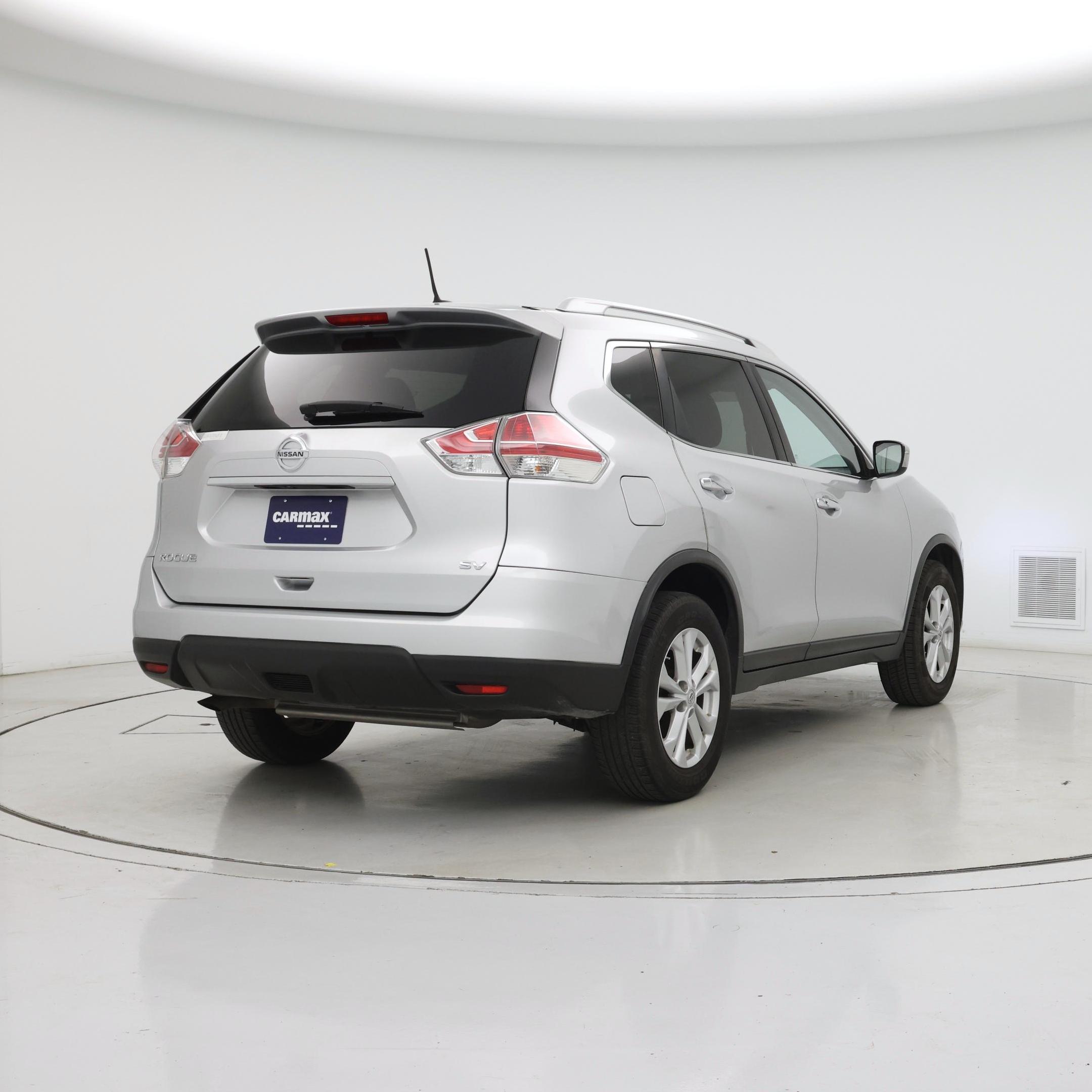 Thumbnail: 2016 Nissan Rogue - 8