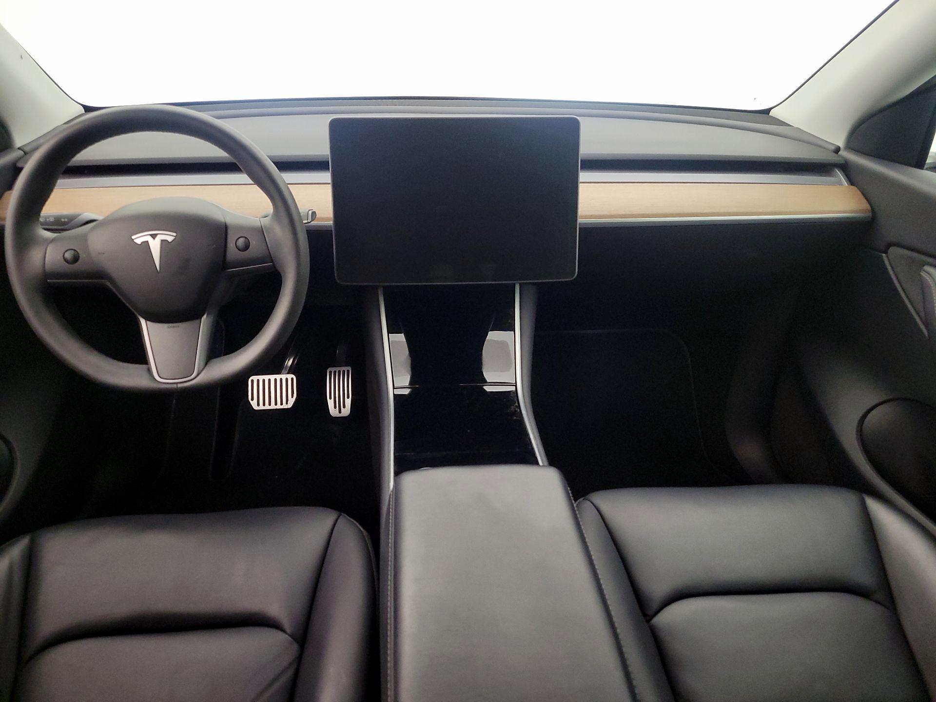 Thumbnail: 2020 Tesla Model Y - 9