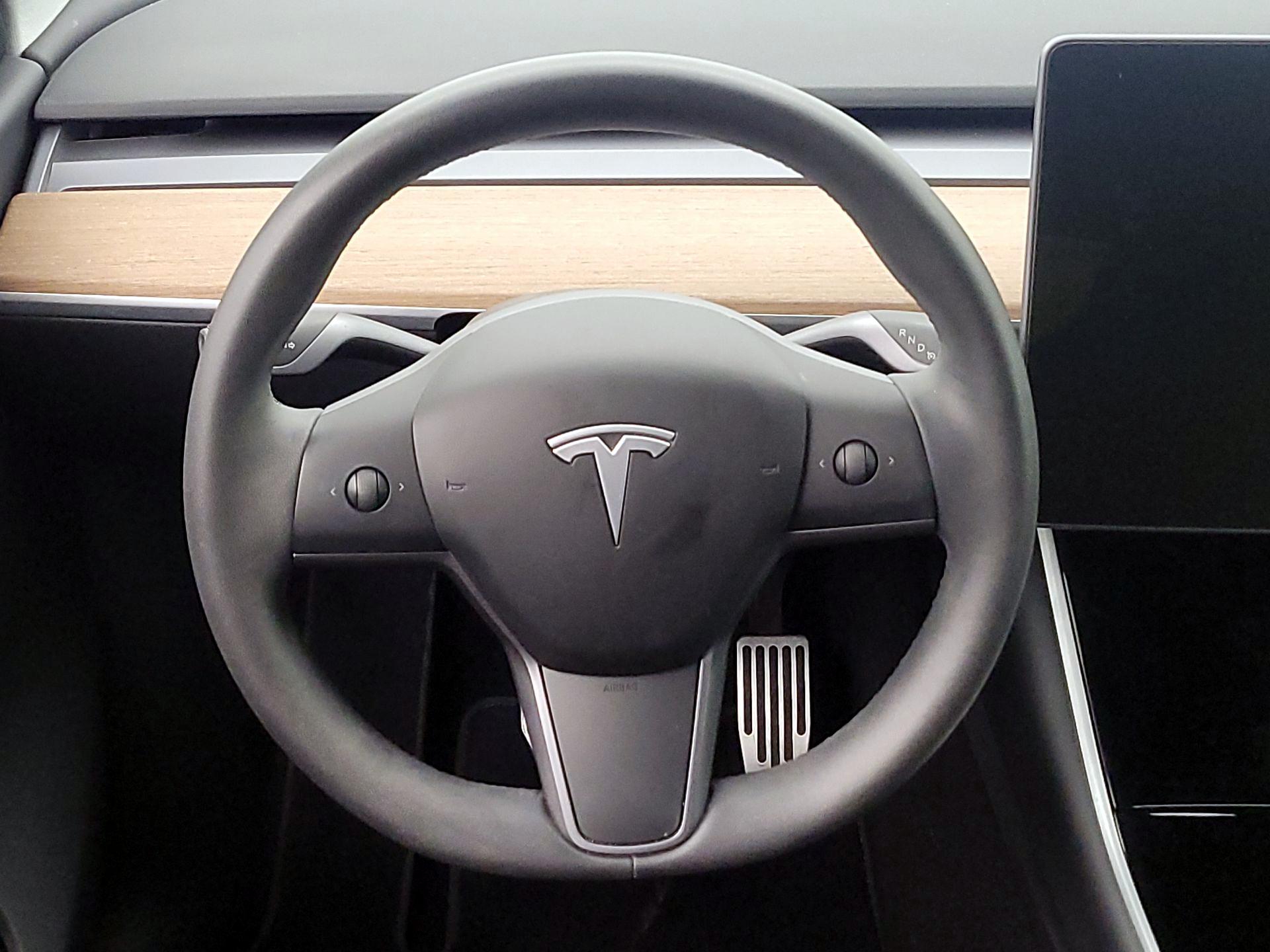 Thumbnail: 2020 Tesla Model Y - 10