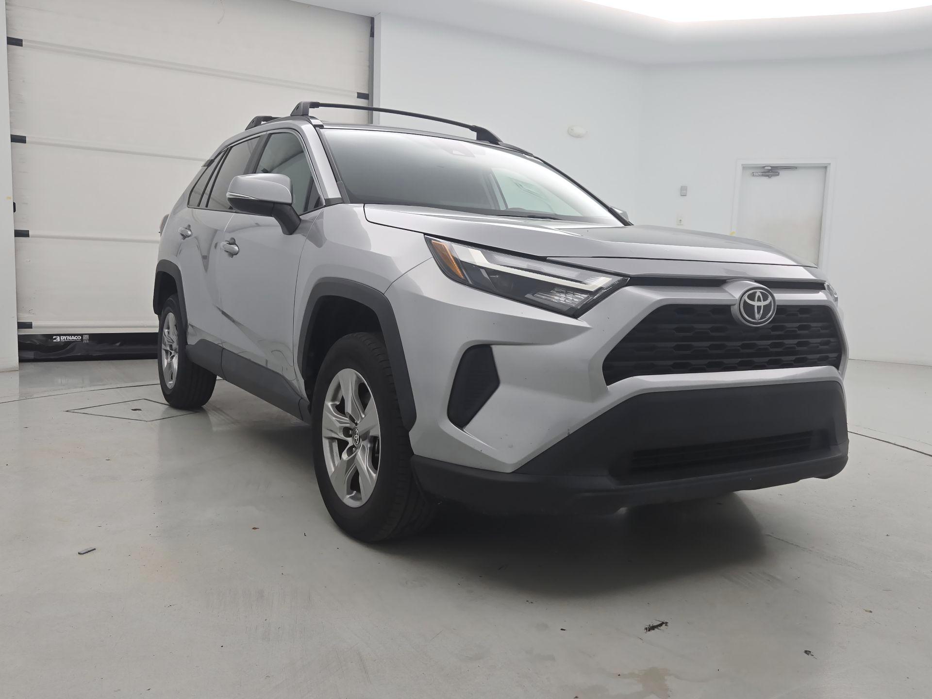Thumbnail: 2022 Toyota RAV4 - 1