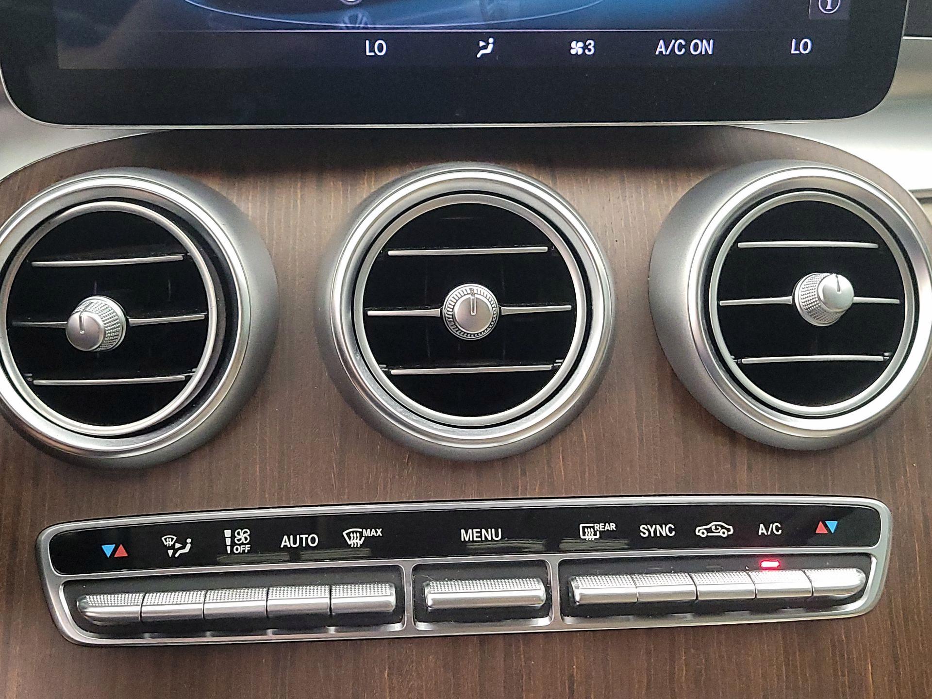 Thumbnail: 2021 Mercedes-Benz C-Class - 16