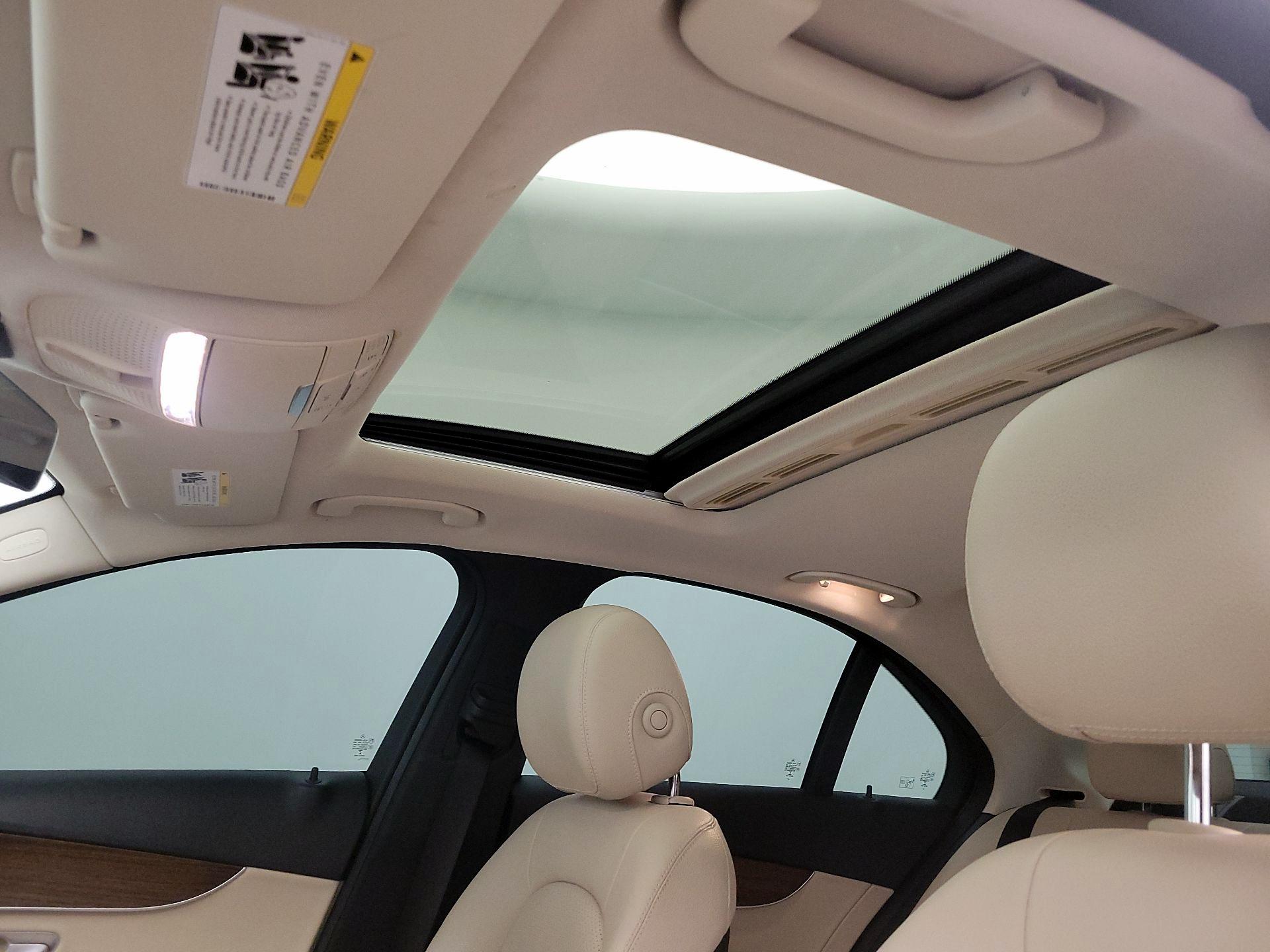 Thumbnail: 2021 Mercedes-Benz C-Class - 19