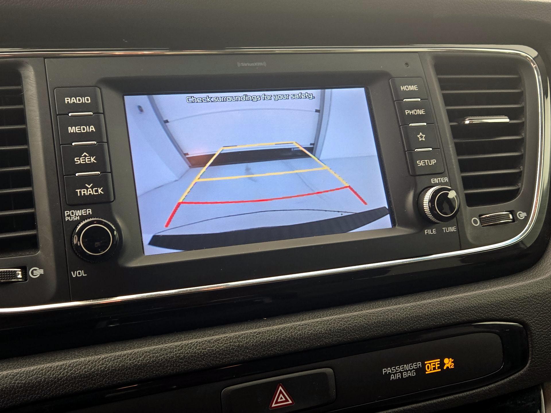 Thumbnail: 2020 Kia Sedona - 14