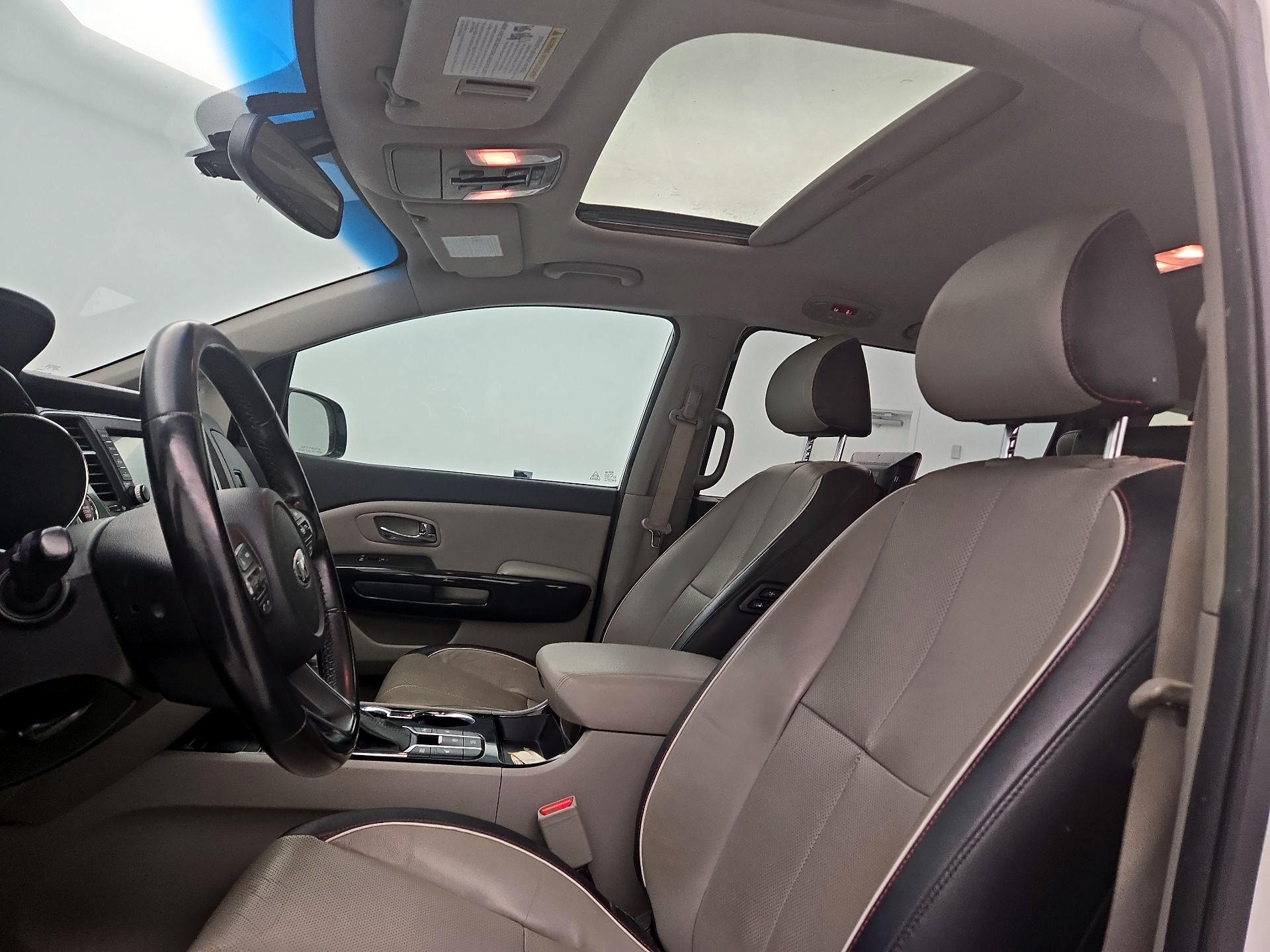 Thumbnail: 2020 Kia Sedona - 19