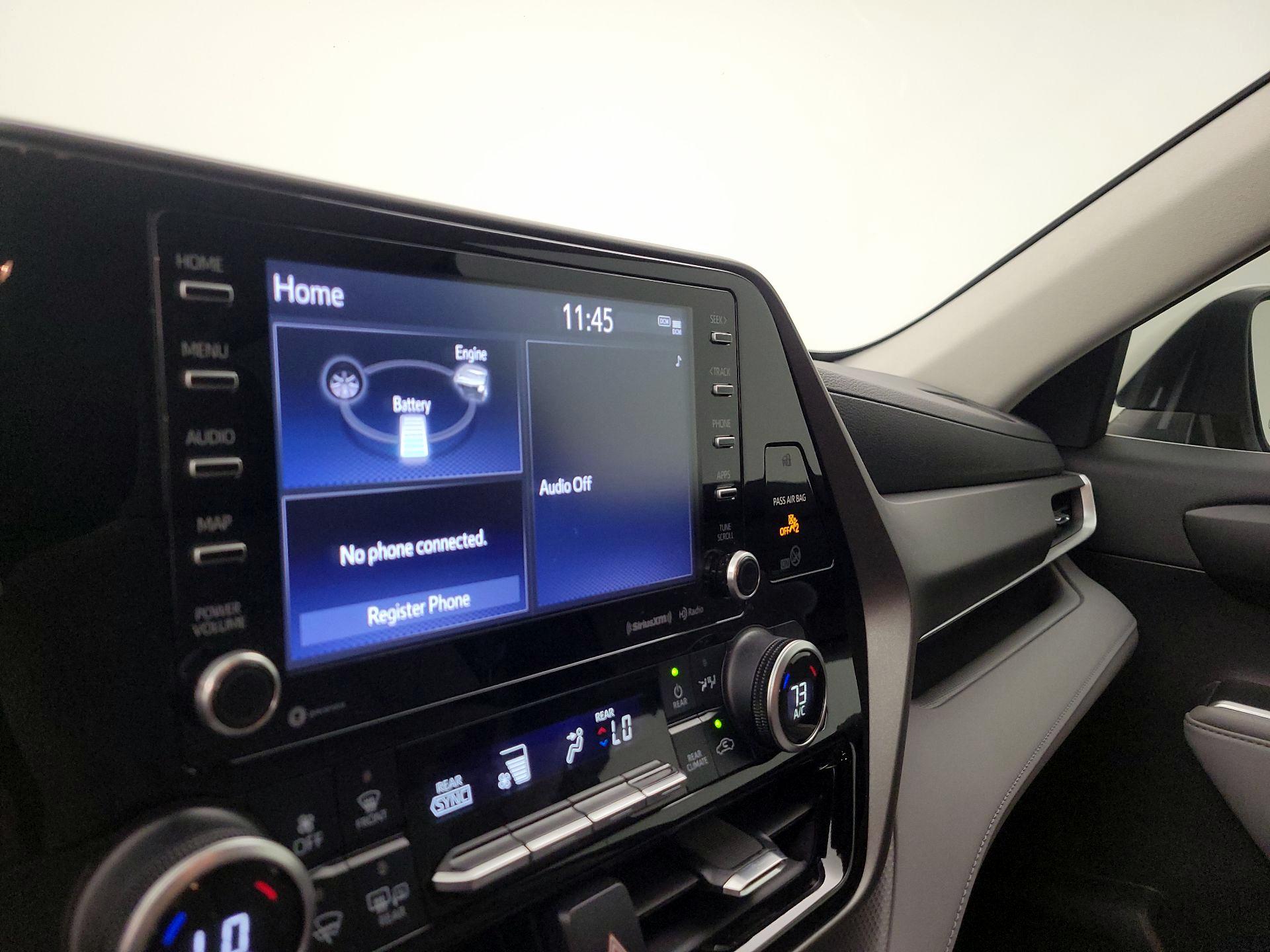 Thumbnail: 2021 Toyota Highlander - 15
