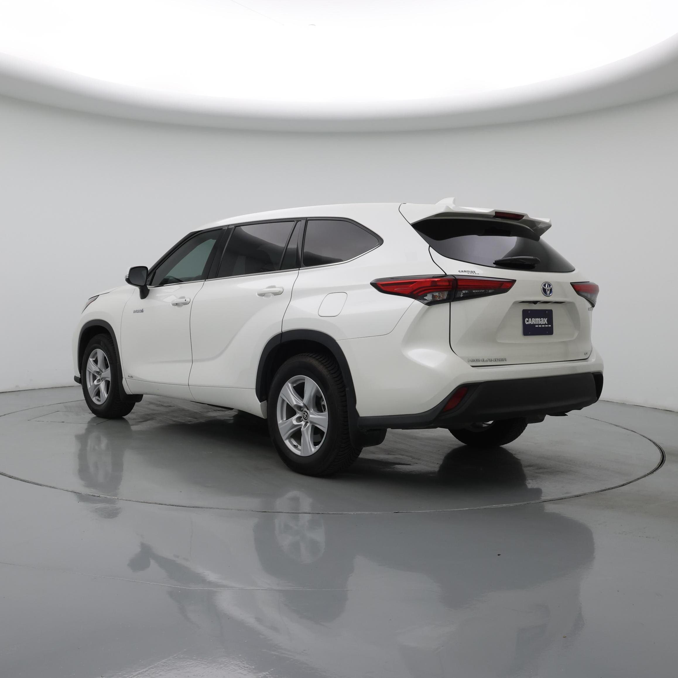 Thumbnail: 2021 Toyota Highlander - 2