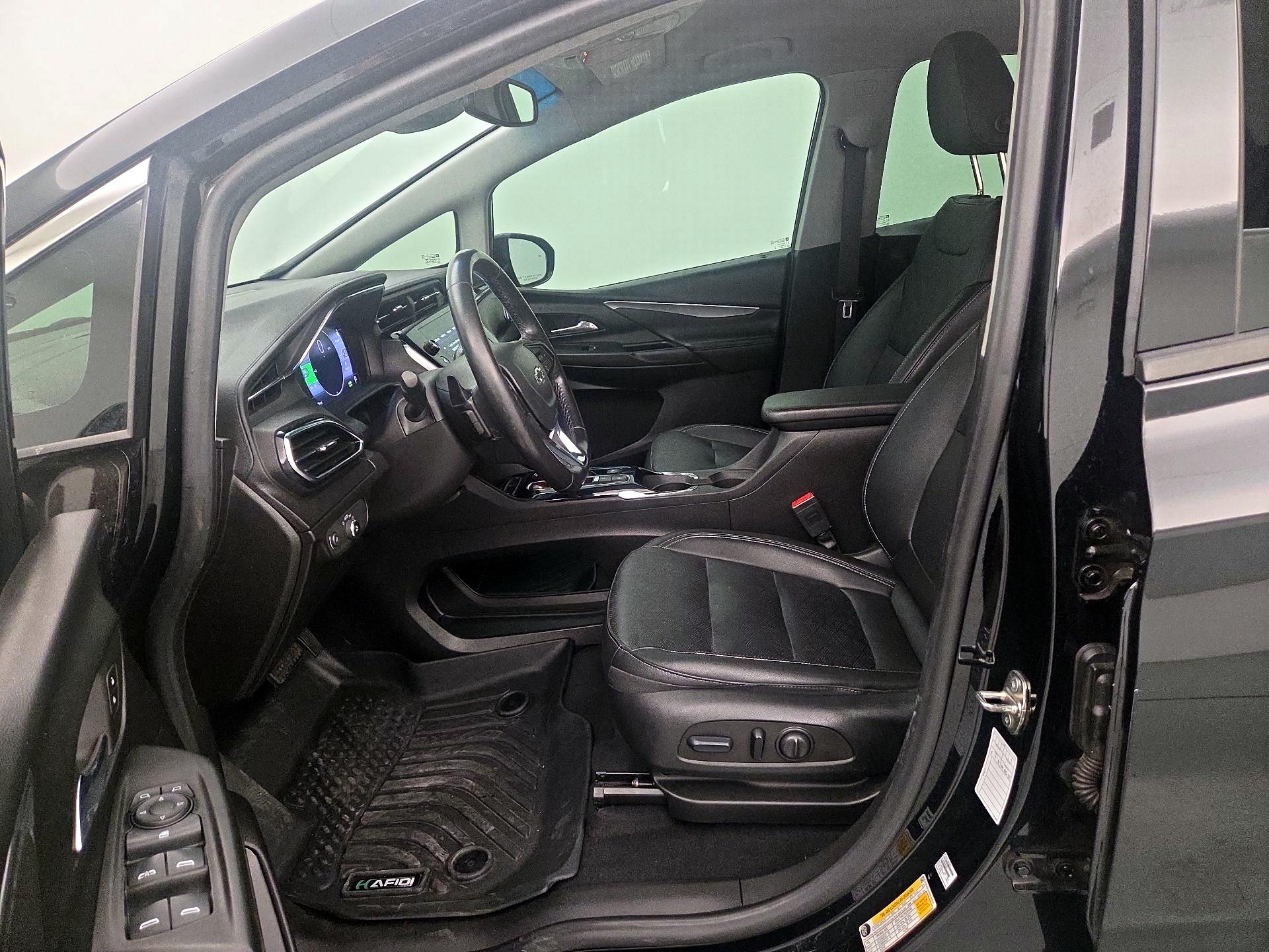 Thumbnail: 2023 Chevrolet Bolt EV - 11