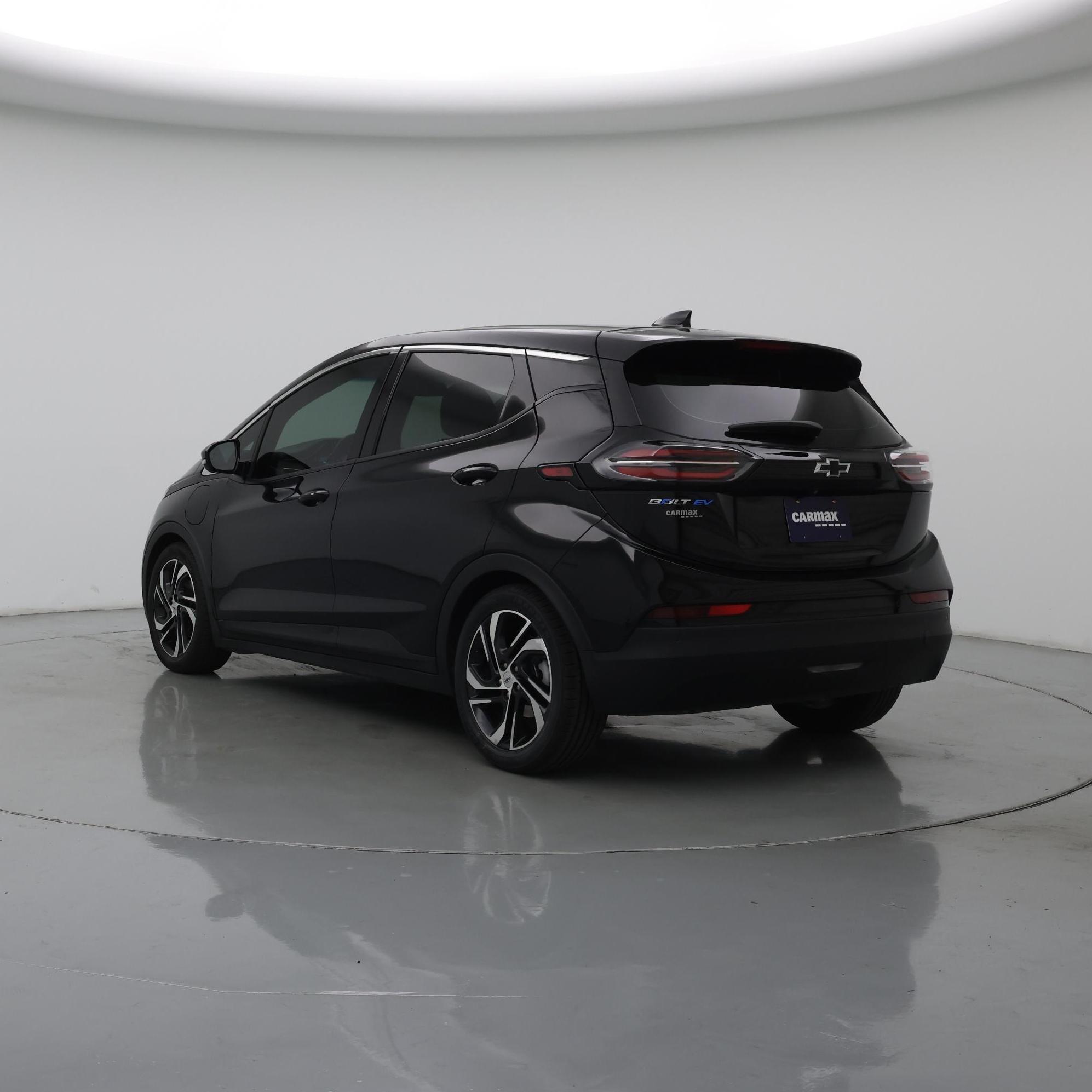 Thumbnail: 2023 Chevrolet Bolt EV - 2