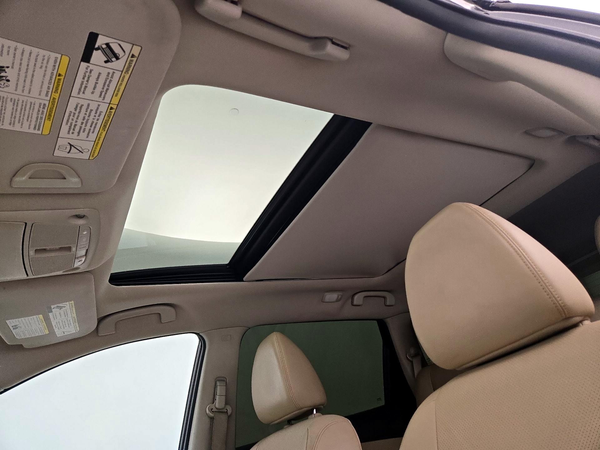 Thumbnail: 2015 Nissan Rogue - 18