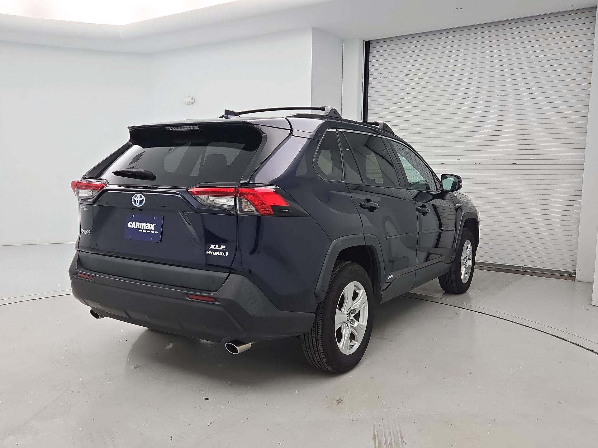 Thumbnail: 2019 Toyota RAV4 - 5