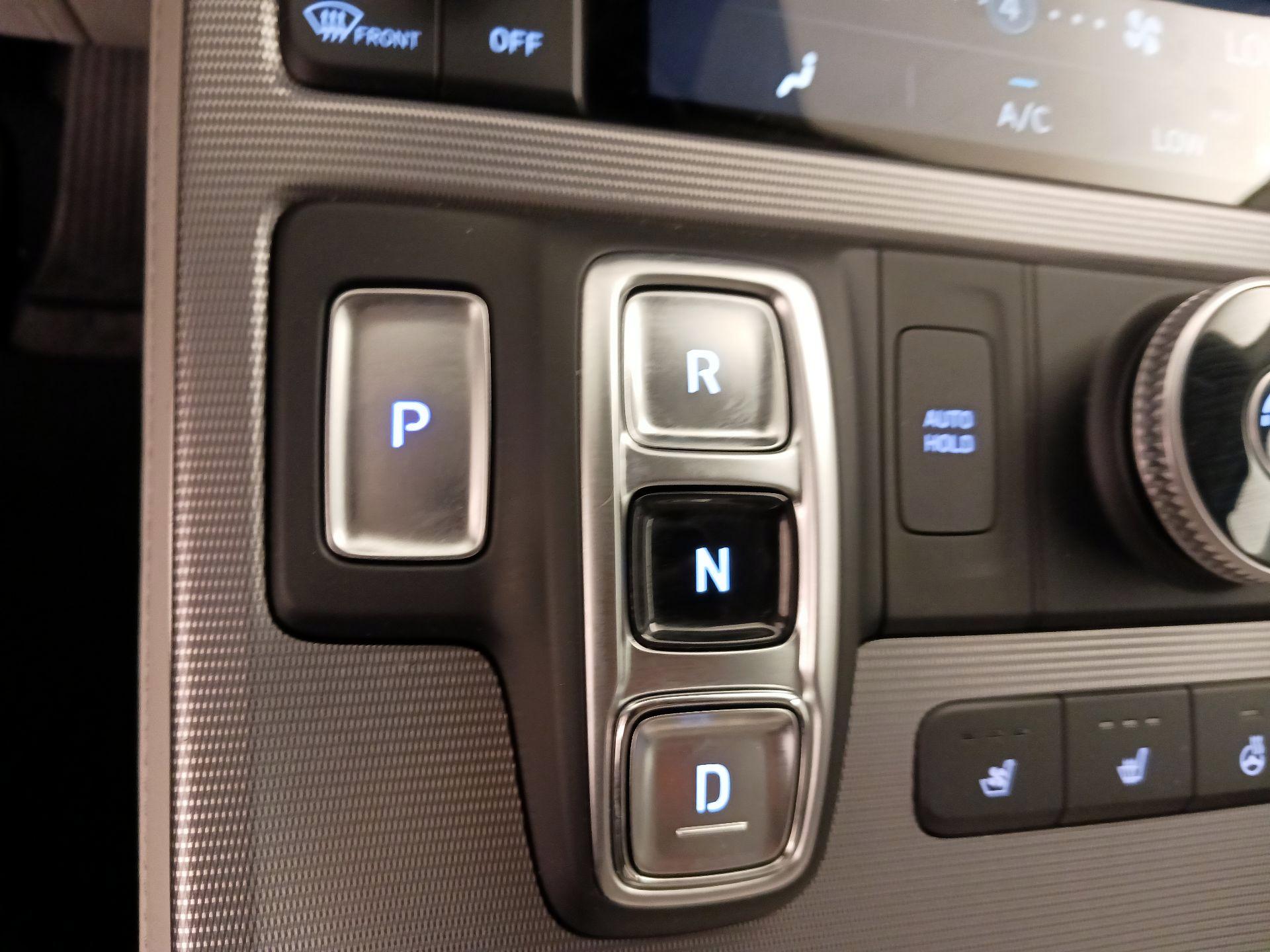 Thumbnail: 2023 Hyundai Palisade - 18