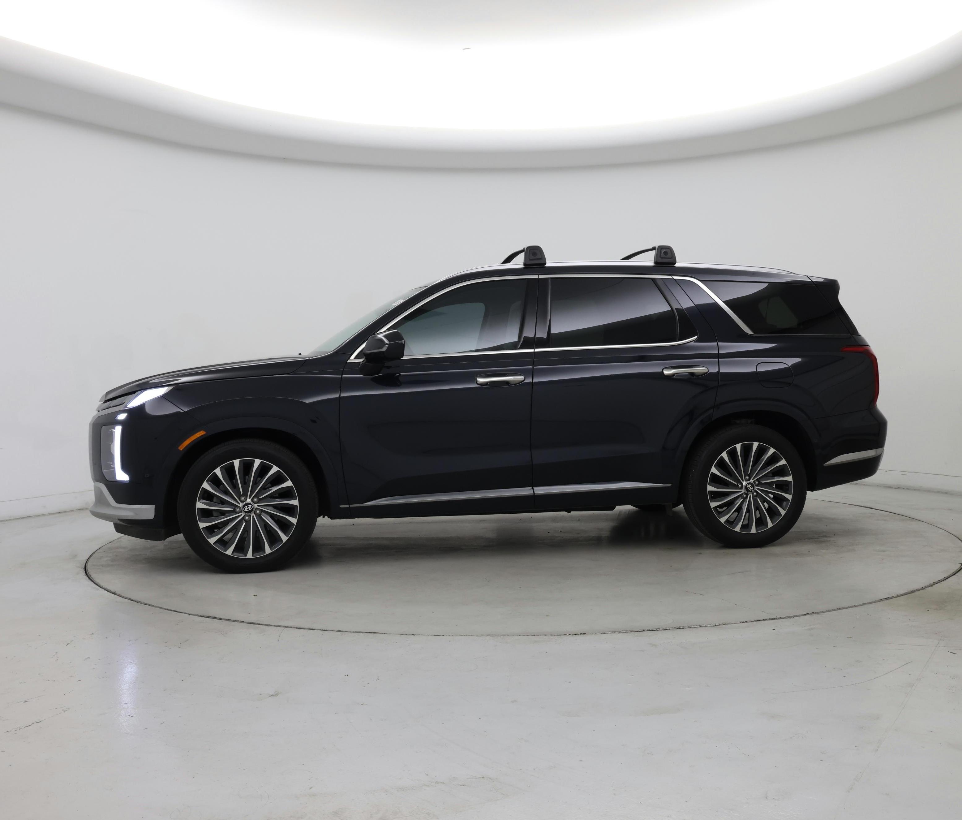 Thumbnail: 2023 Hyundai Palisade - 3