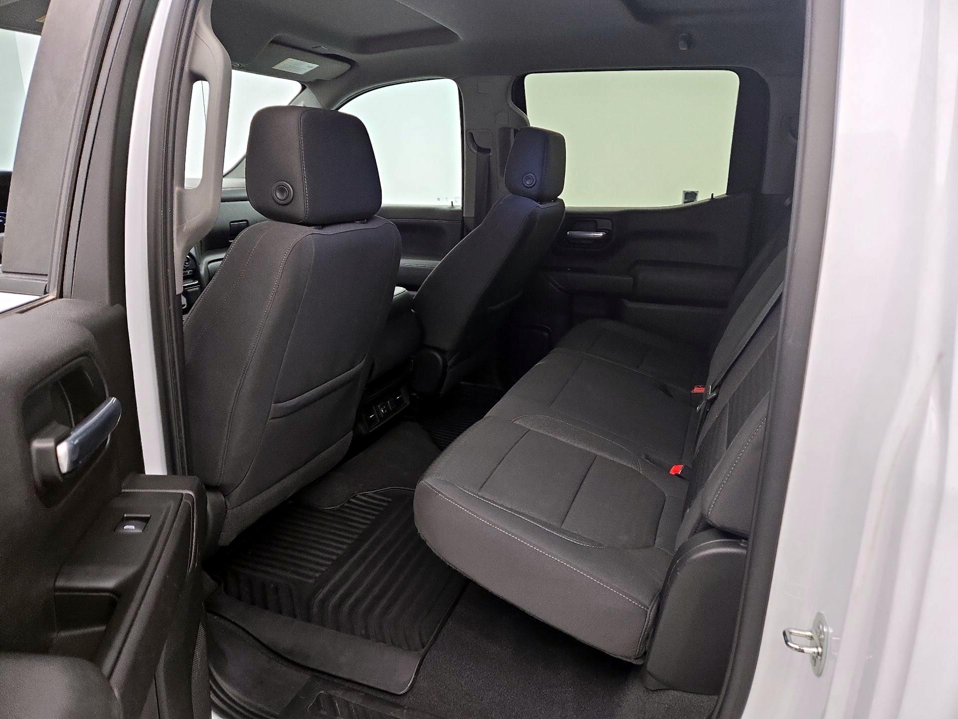 Thumbnail: 2021 Chevrolet Silverado 1500 - 19