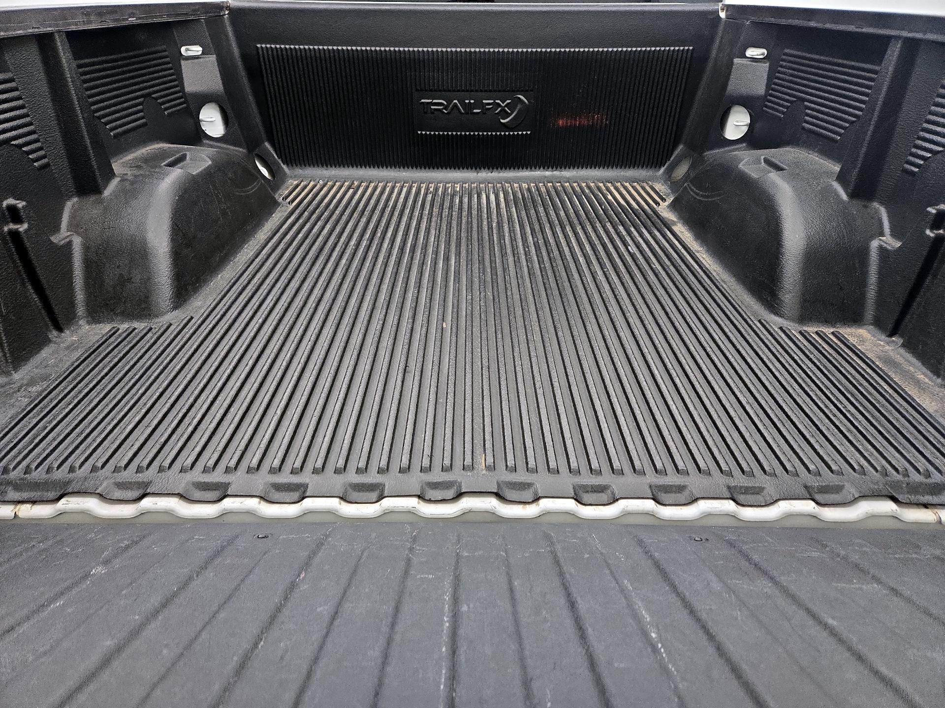 Thumbnail: 2021 Chevrolet Silverado 1500 - 20