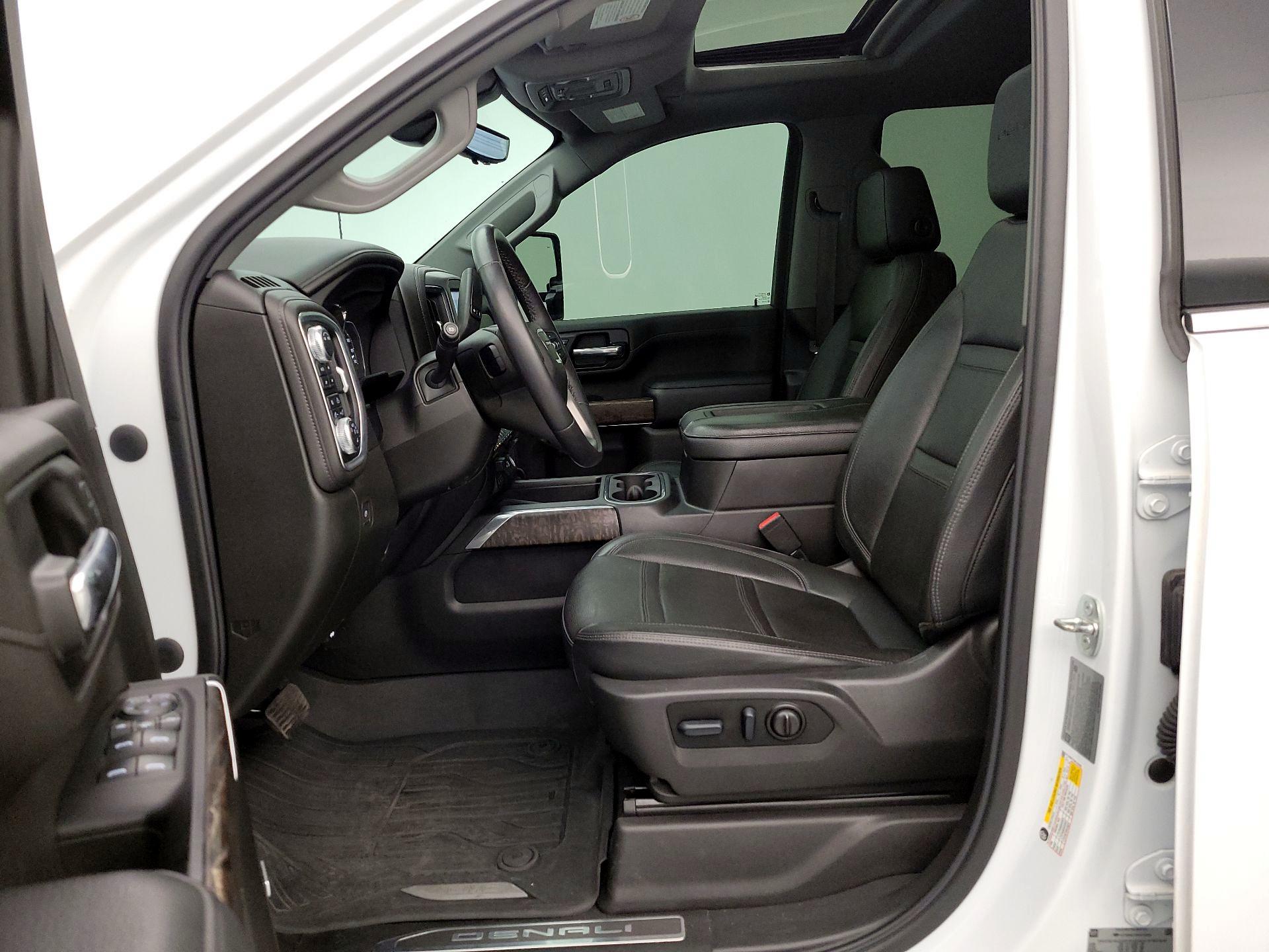Thumbnail: 2022 GMC Sierra 3500 - 11