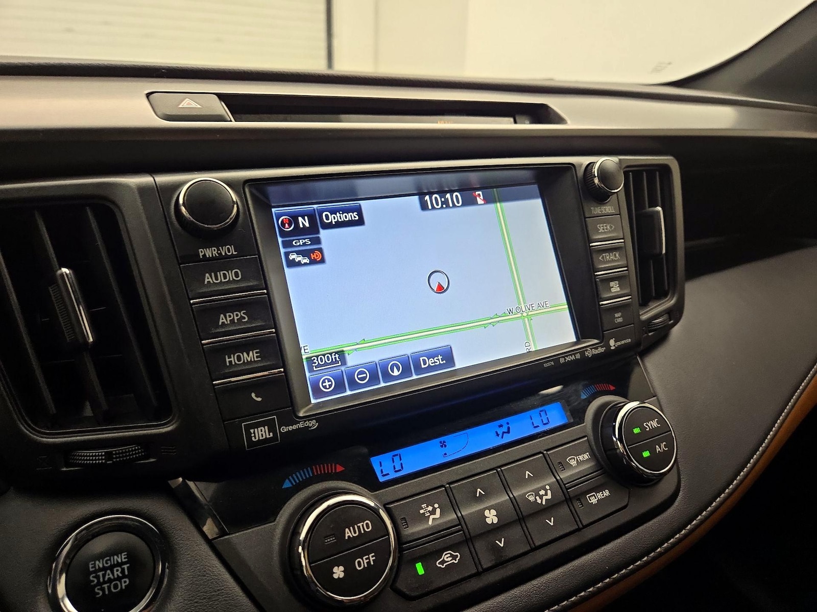 2016 Toyota RAV4 SE - Photo 15
