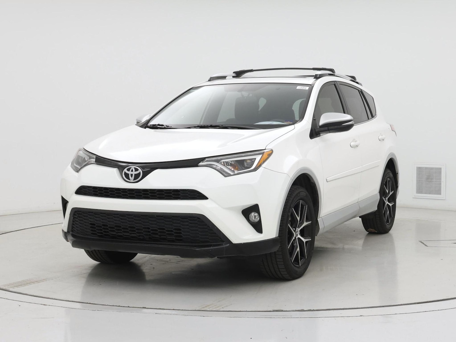 2016 Toyota RAV4 SE - Photo 5