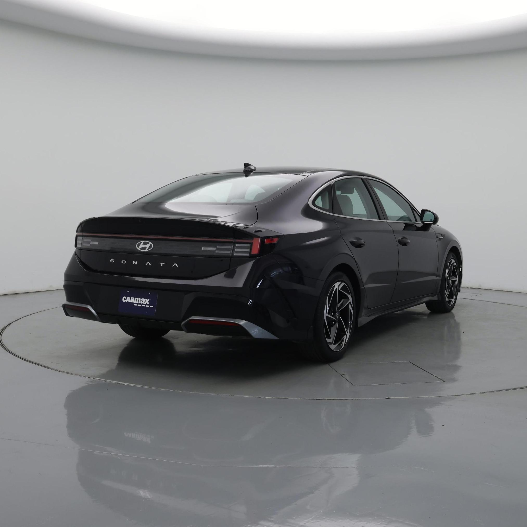 Thumbnail: 2024 Hyundai Sonata - 8