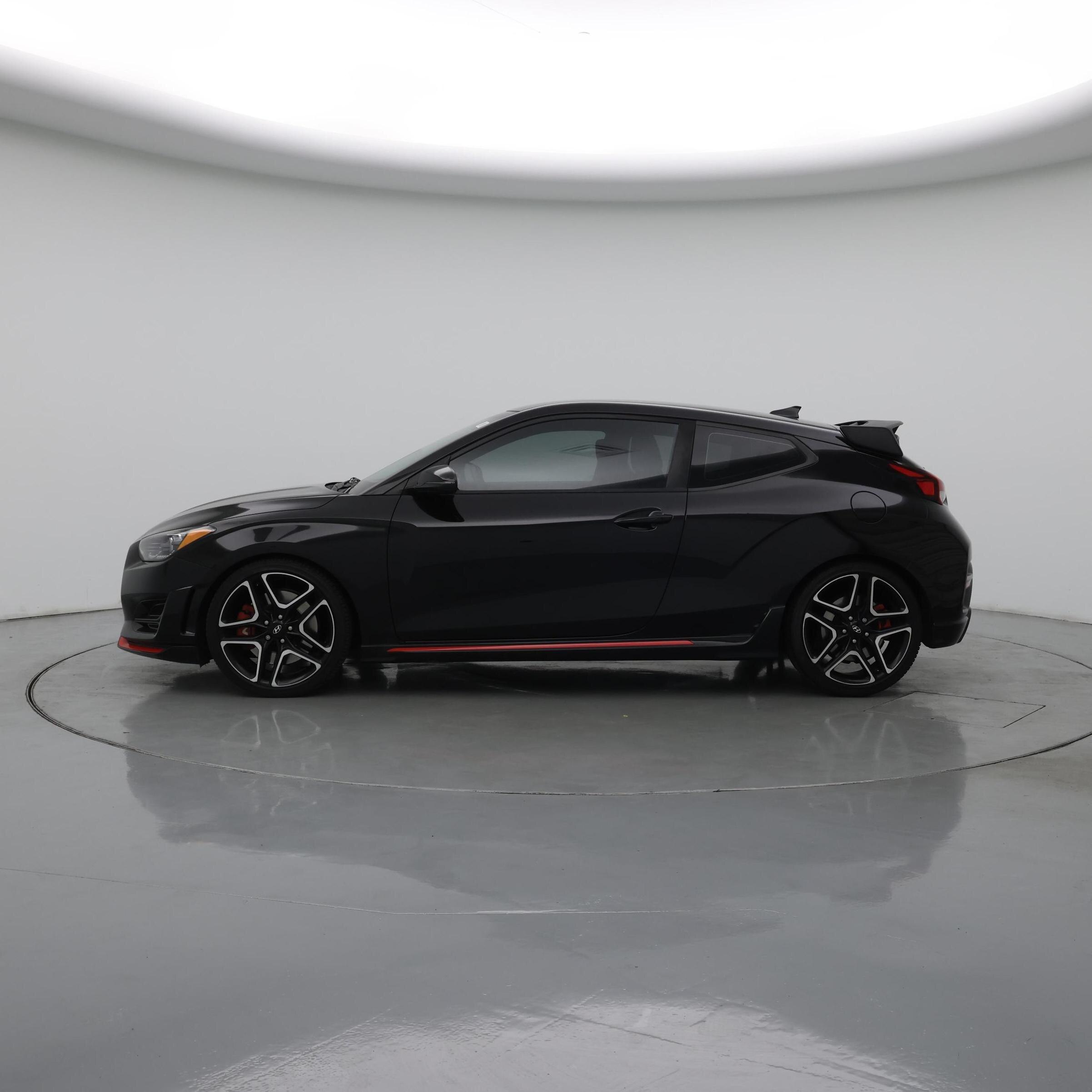 Thumbnail: 2020 Hyundai Veloster - 3