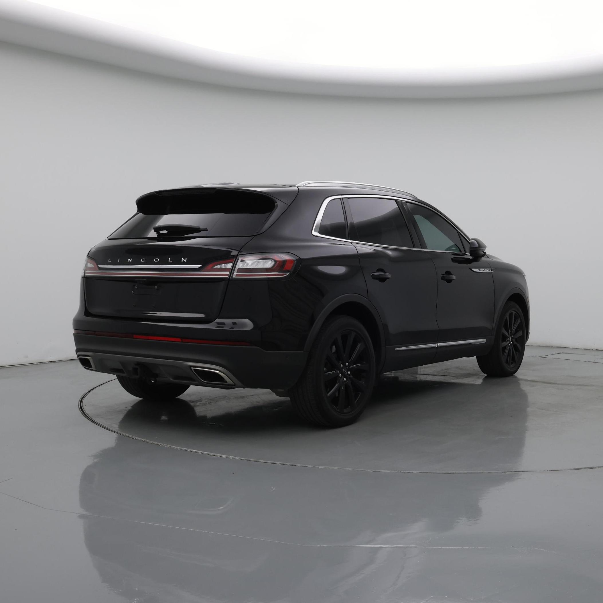 Thumbnail: 2021 Lincoln Nautilus - 8