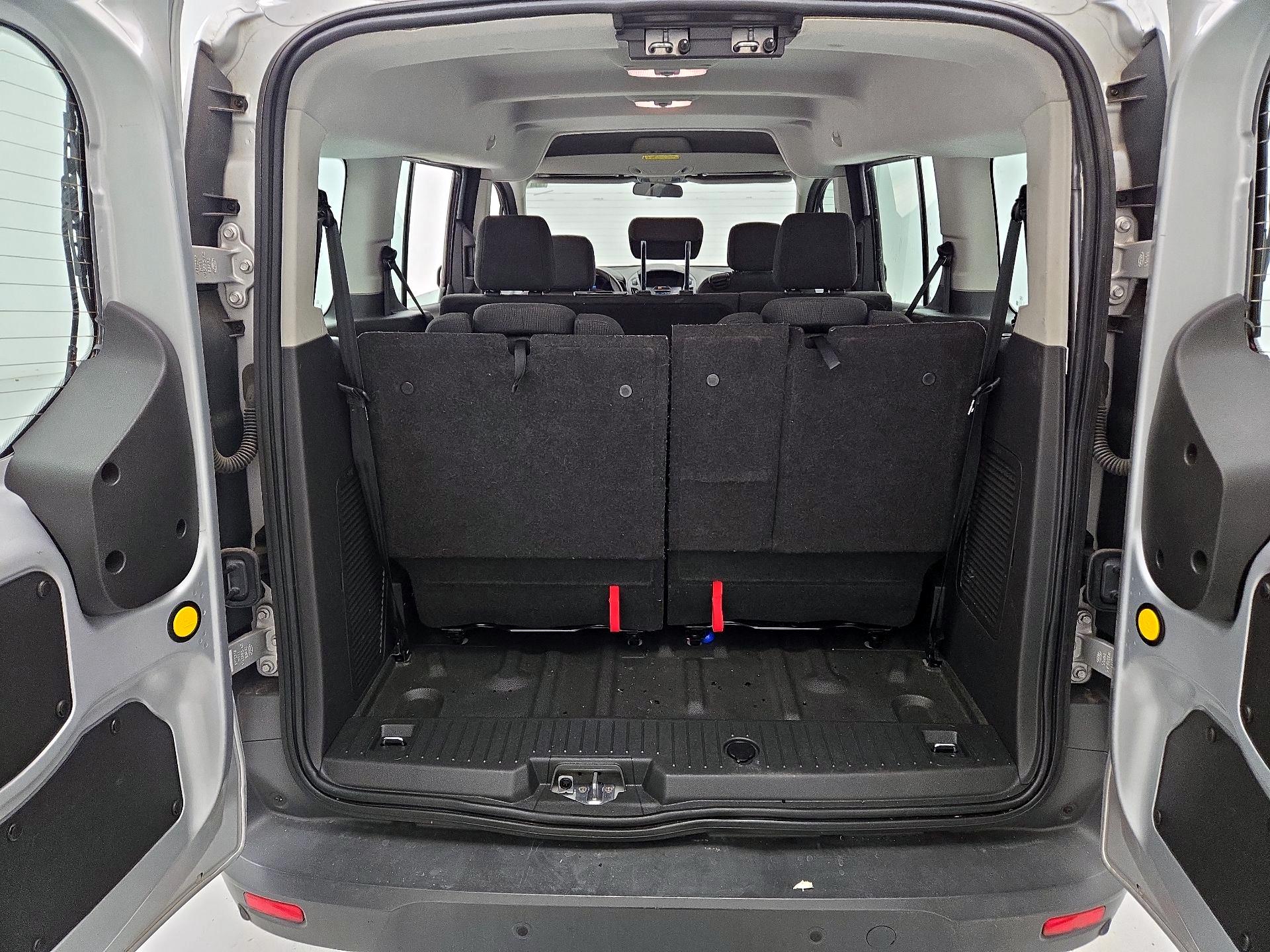 Thumbnail: 2017 Ford Transit Series - 19