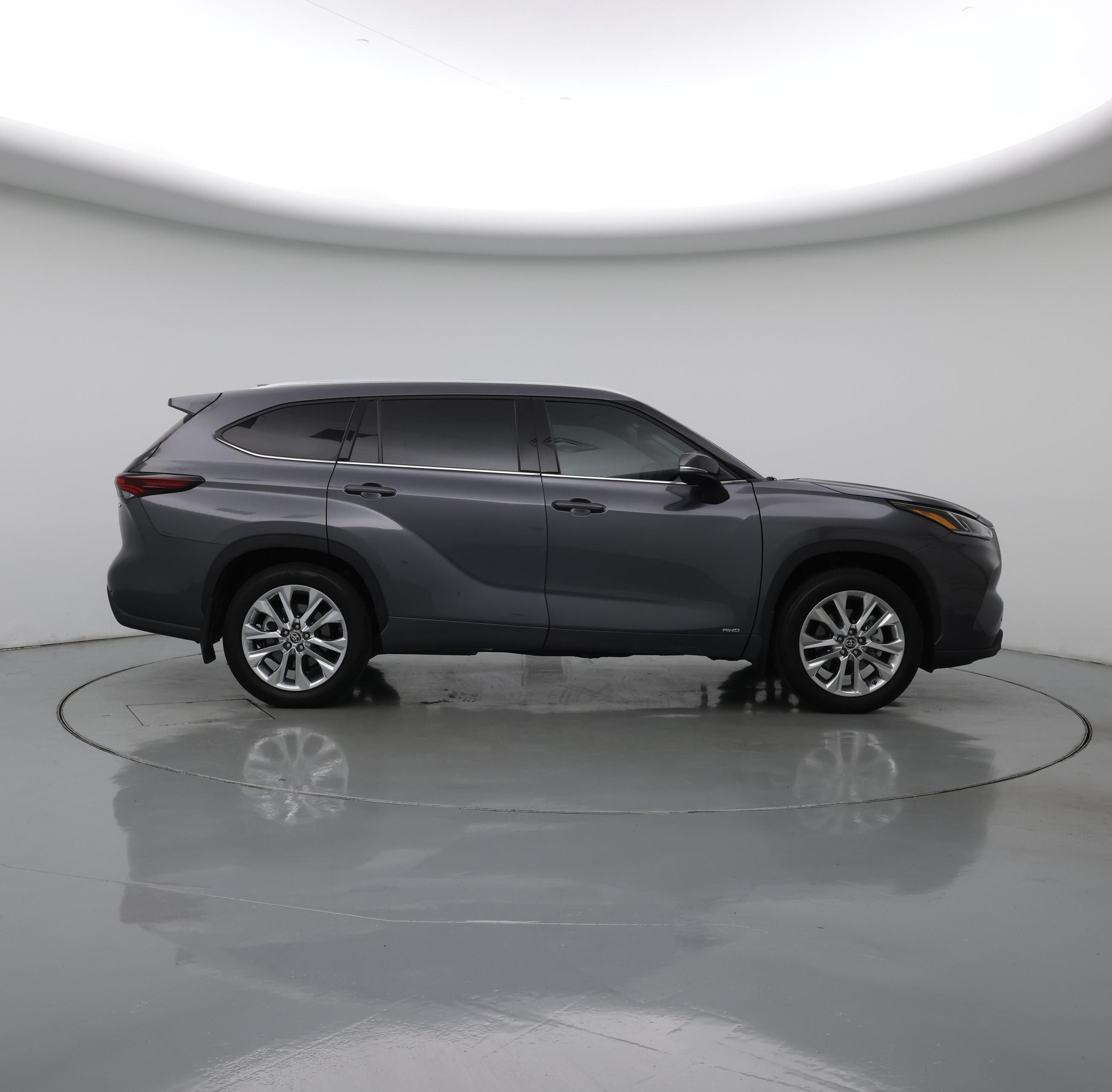 Thumbnail: 2025 Toyota Highlander - 7