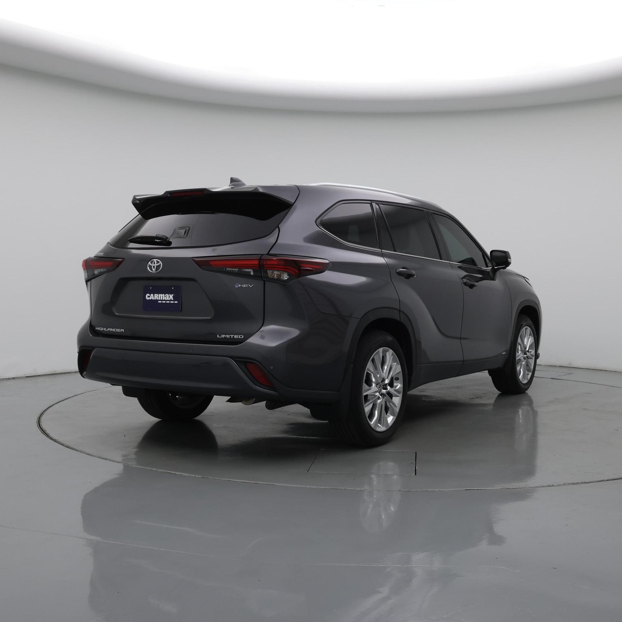 Thumbnail: 2025 Toyota Highlander - 8
