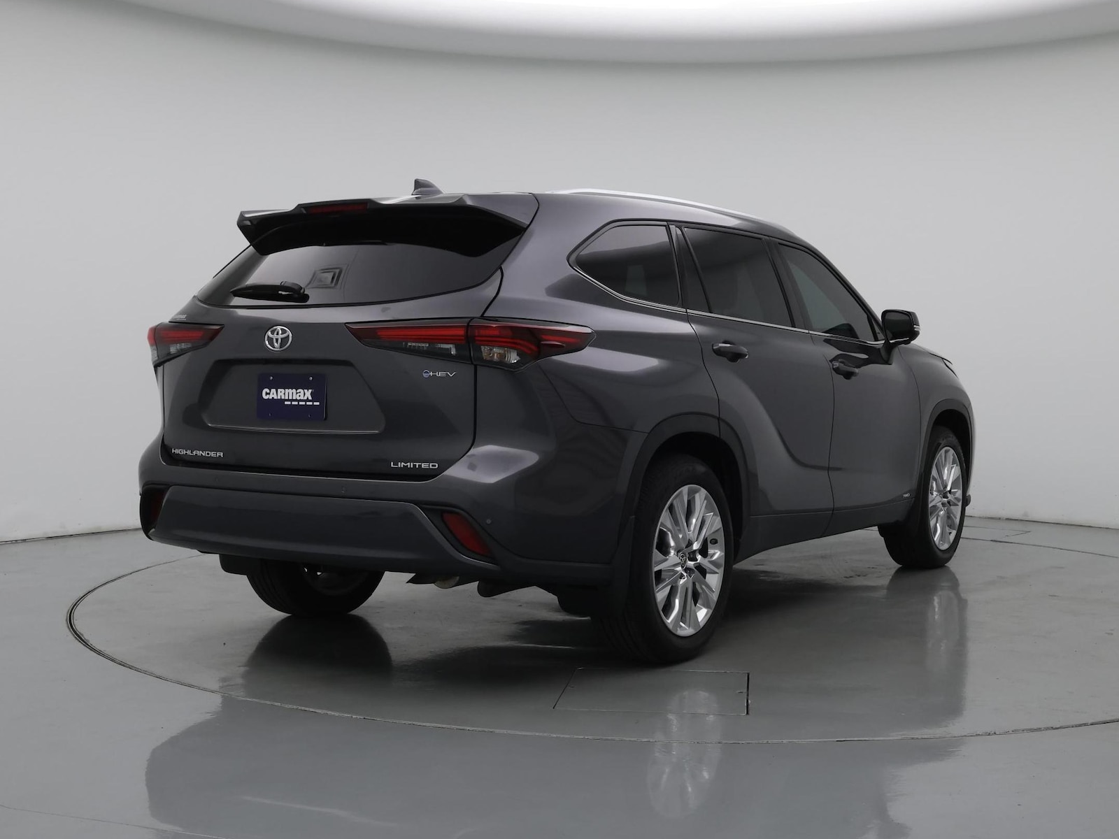 2025 Toyota Highlander Limited - Photo 9