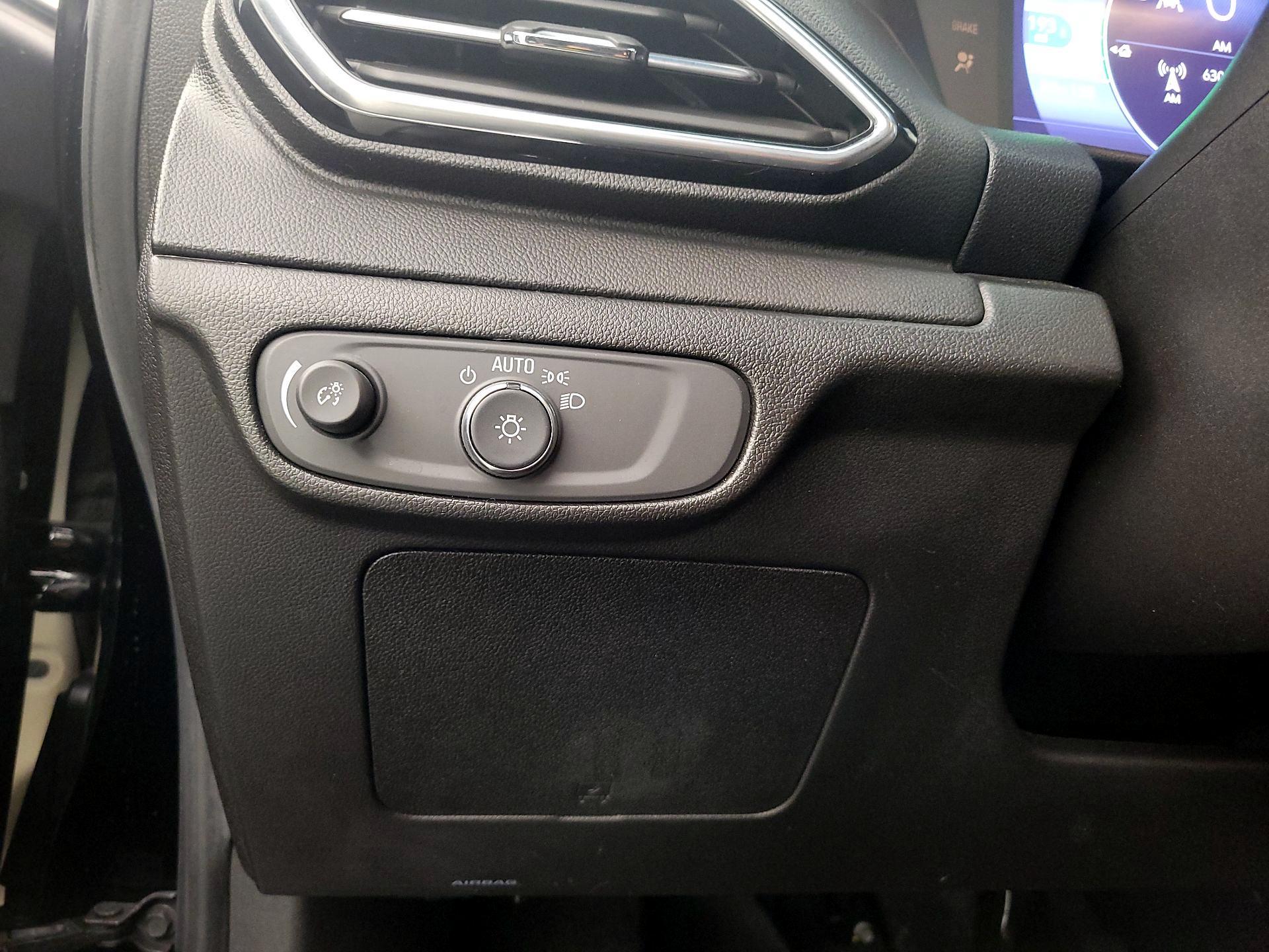 Thumbnail: 2023 Chevrolet Bolt EV - 13