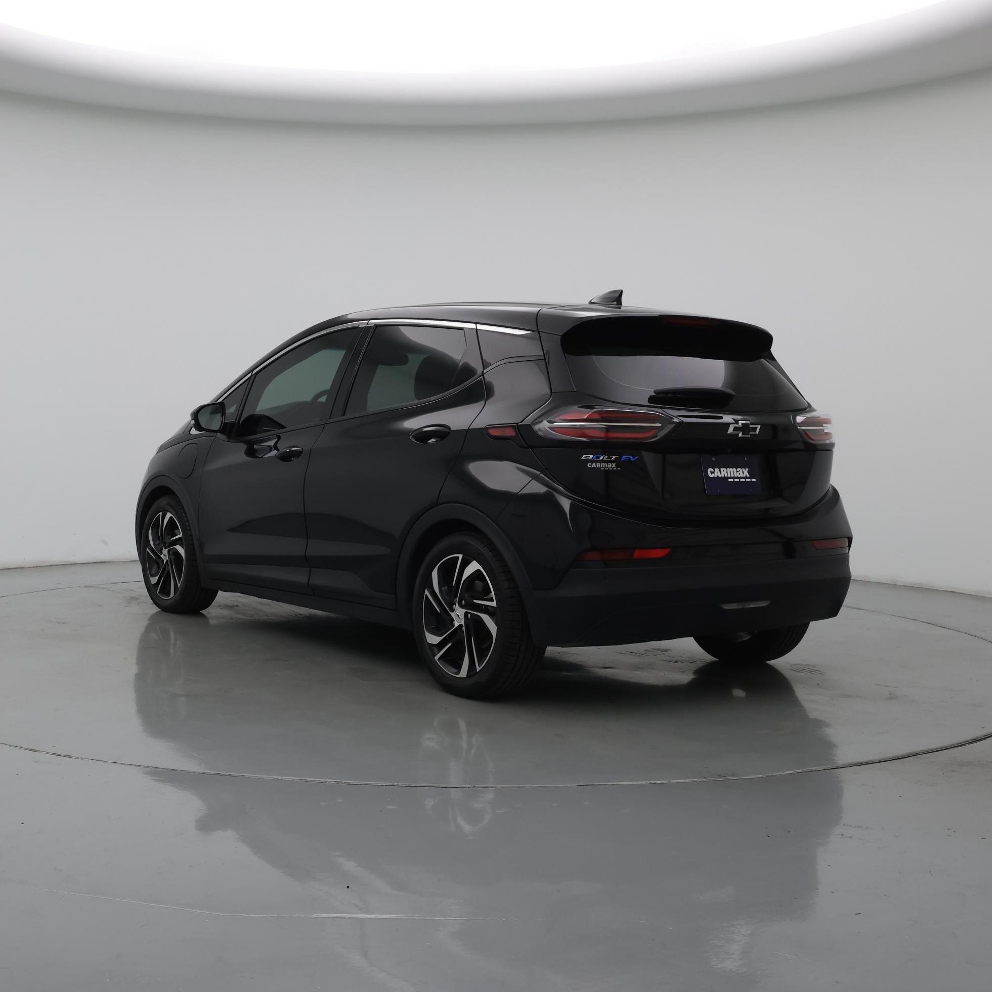 Thumbnail: 2023 Chevrolet Bolt EV - 2