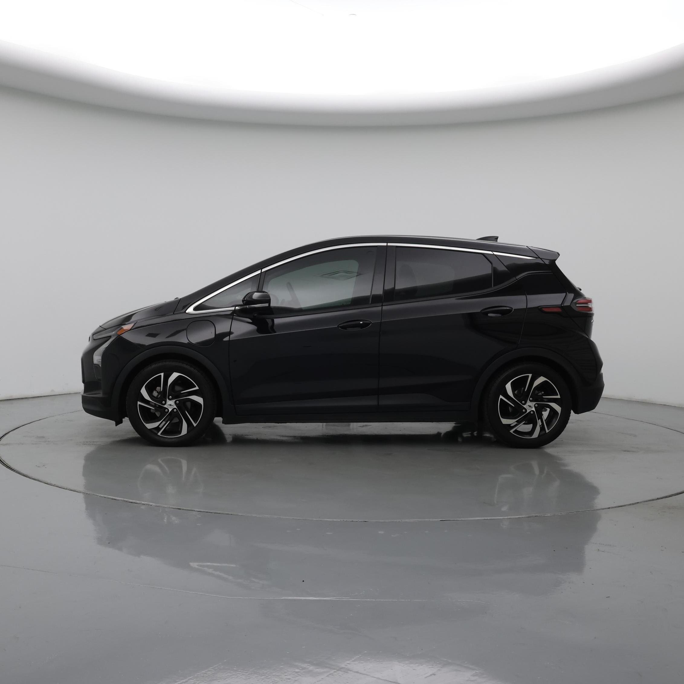 Thumbnail: 2023 Chevrolet Bolt EV - 3