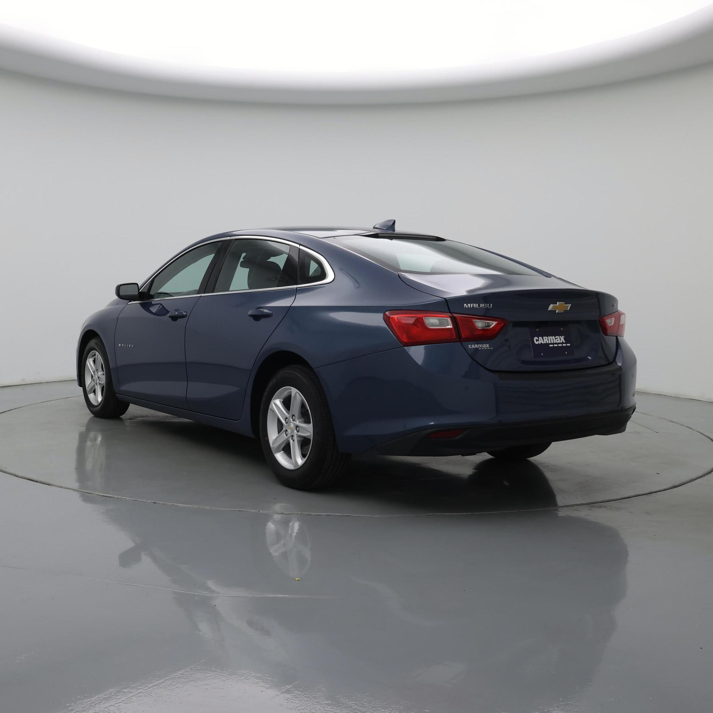 Thumbnail: 2024 Chevrolet Malibu - 2