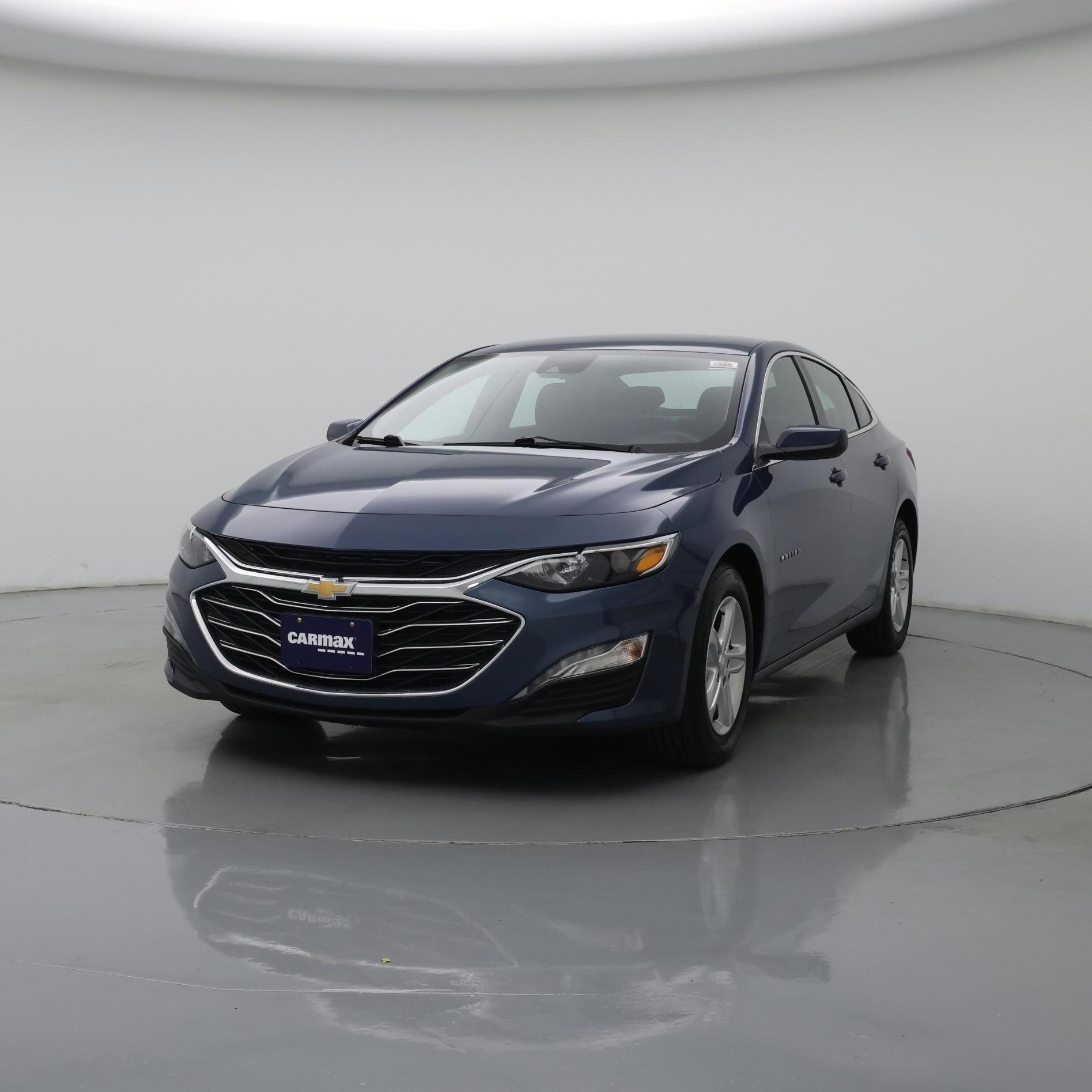 Thumbnail: 2024 Chevrolet Malibu - 4