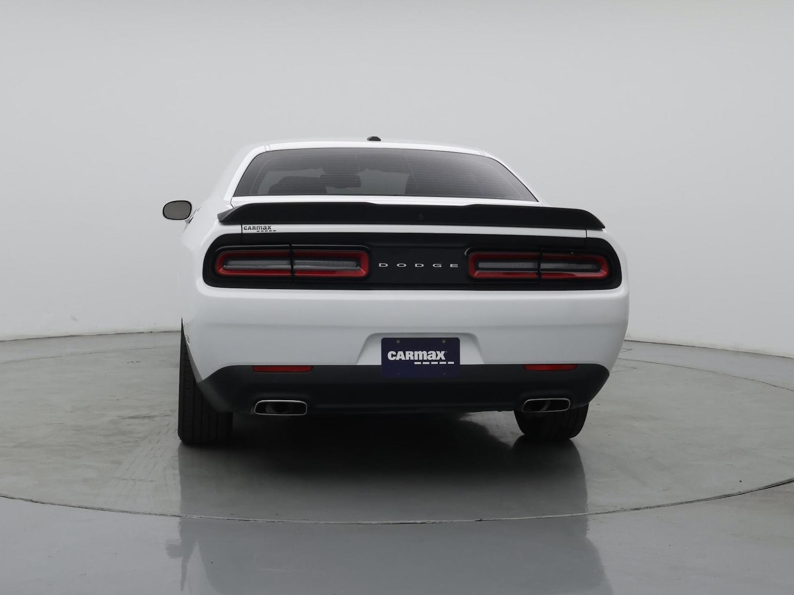 2023 Dodge Challenger SXT - Photo 7