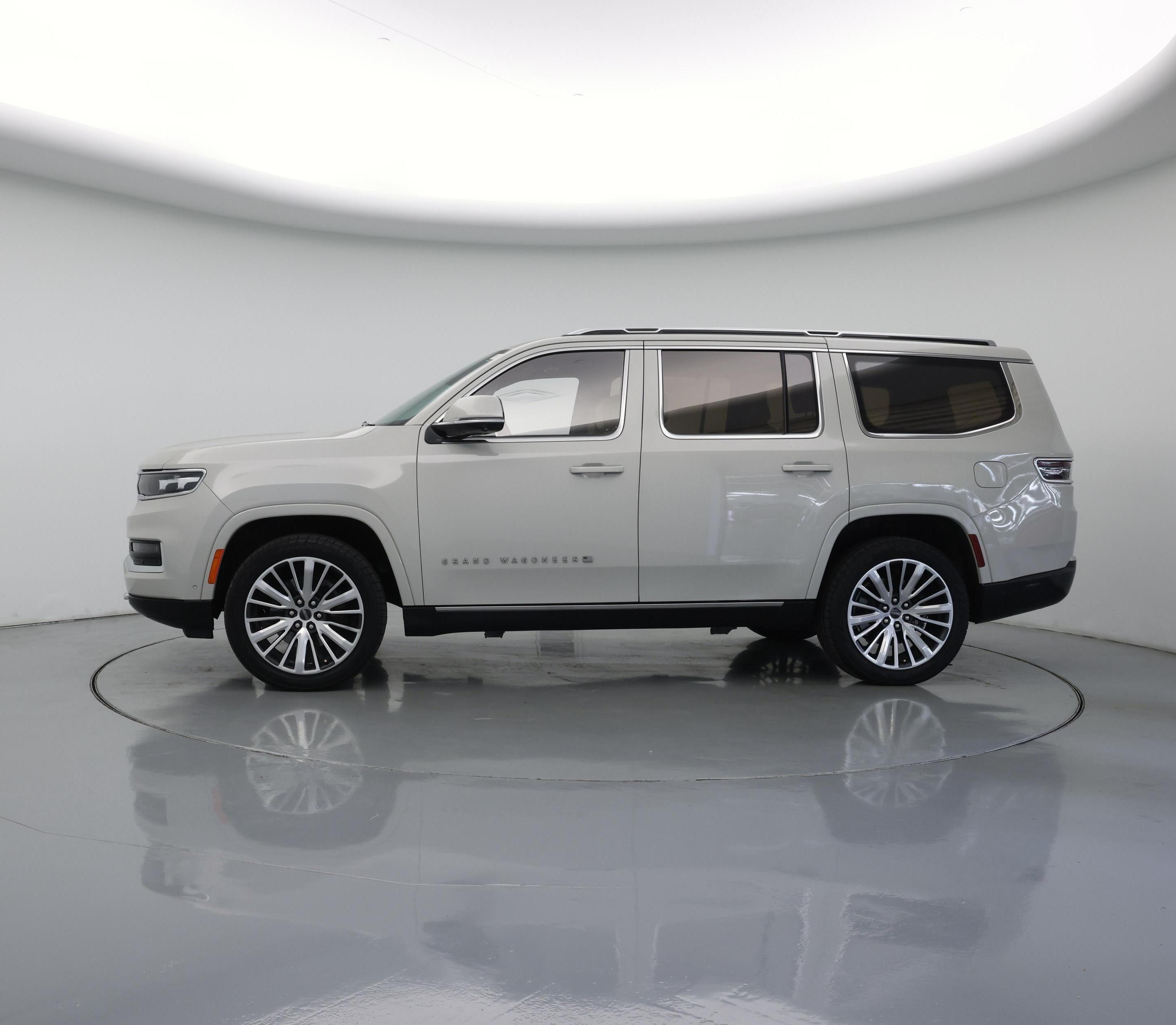 Thumbnail: 2022 Jeep Grand Wagoneer - 3