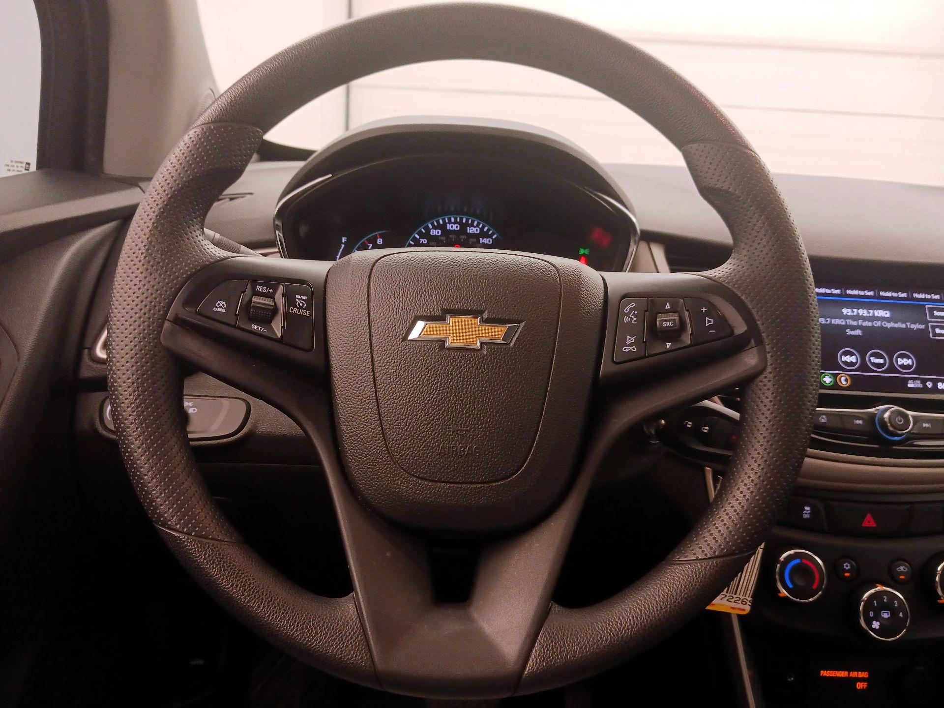 Thumbnail: 2020 Chevrolet Trax - 10