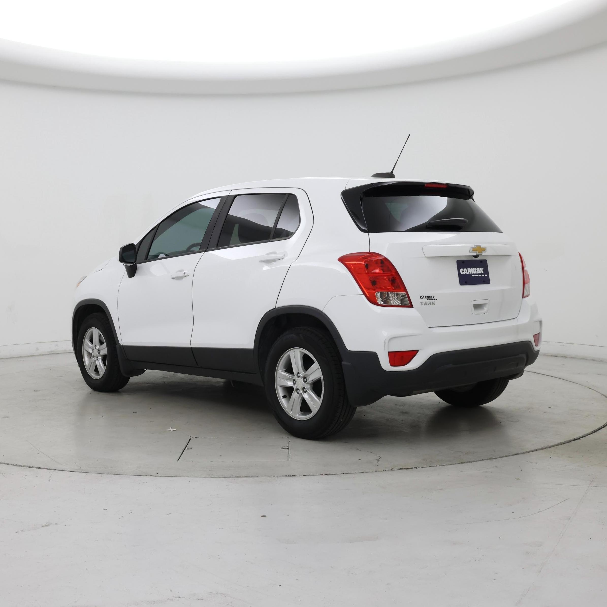 Thumbnail: 2020 Chevrolet Trax - 2